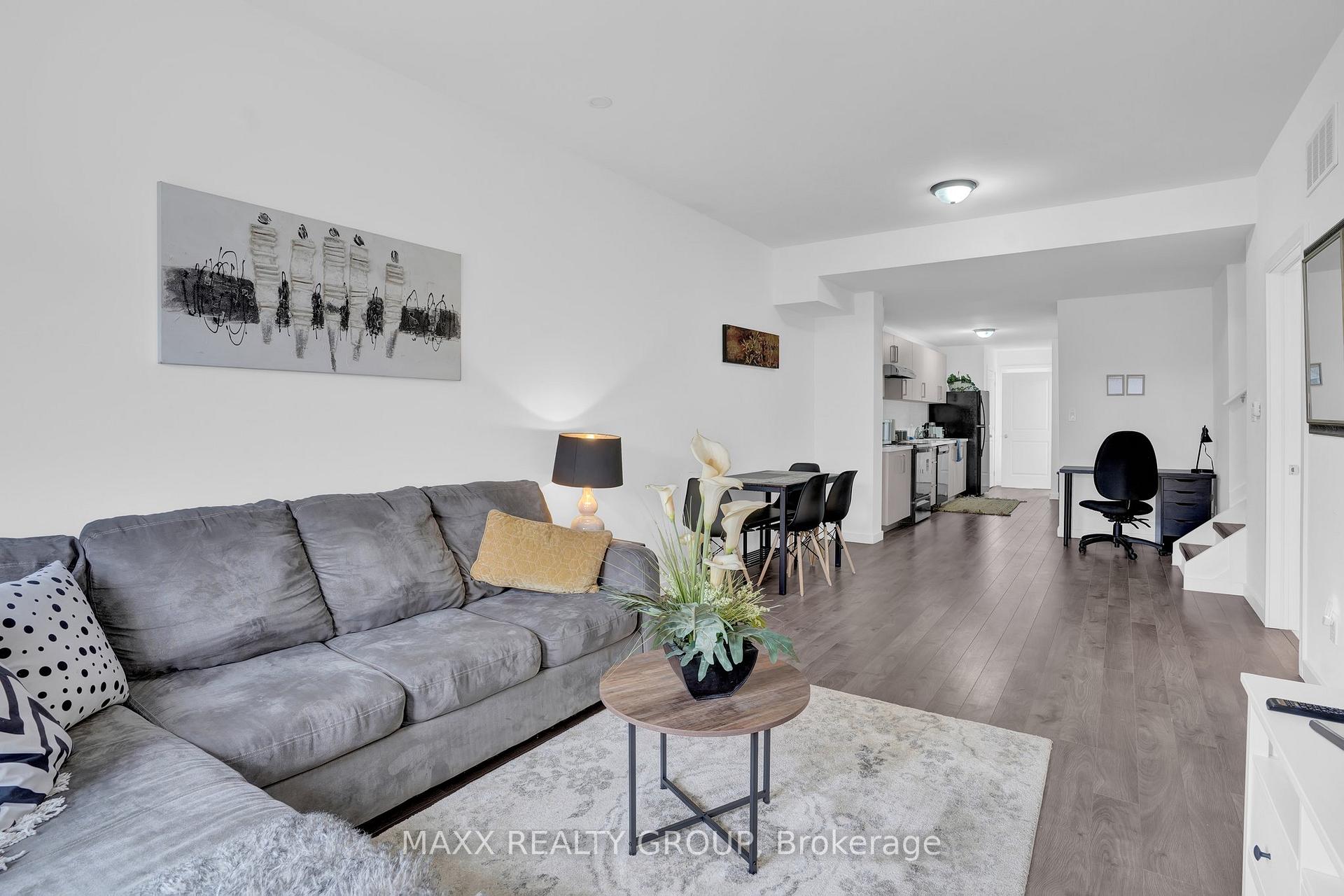 Photo 8 of 352 Alberta Street, Welland, Lincoln/Crowland — HOMEH