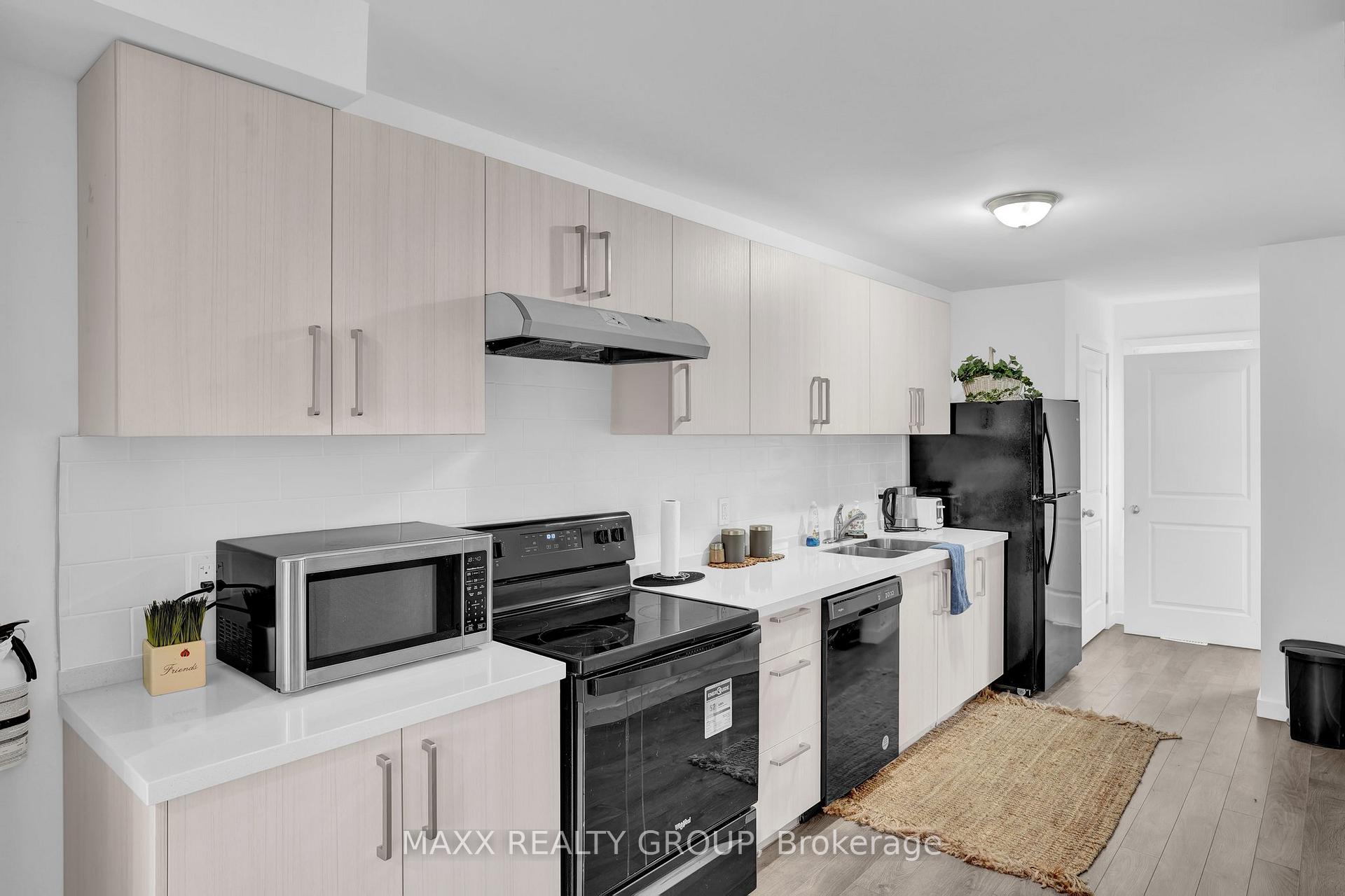 Photo 15 of 352 Alberta Street, Welland, Lincoln/Crowland — HOMEH