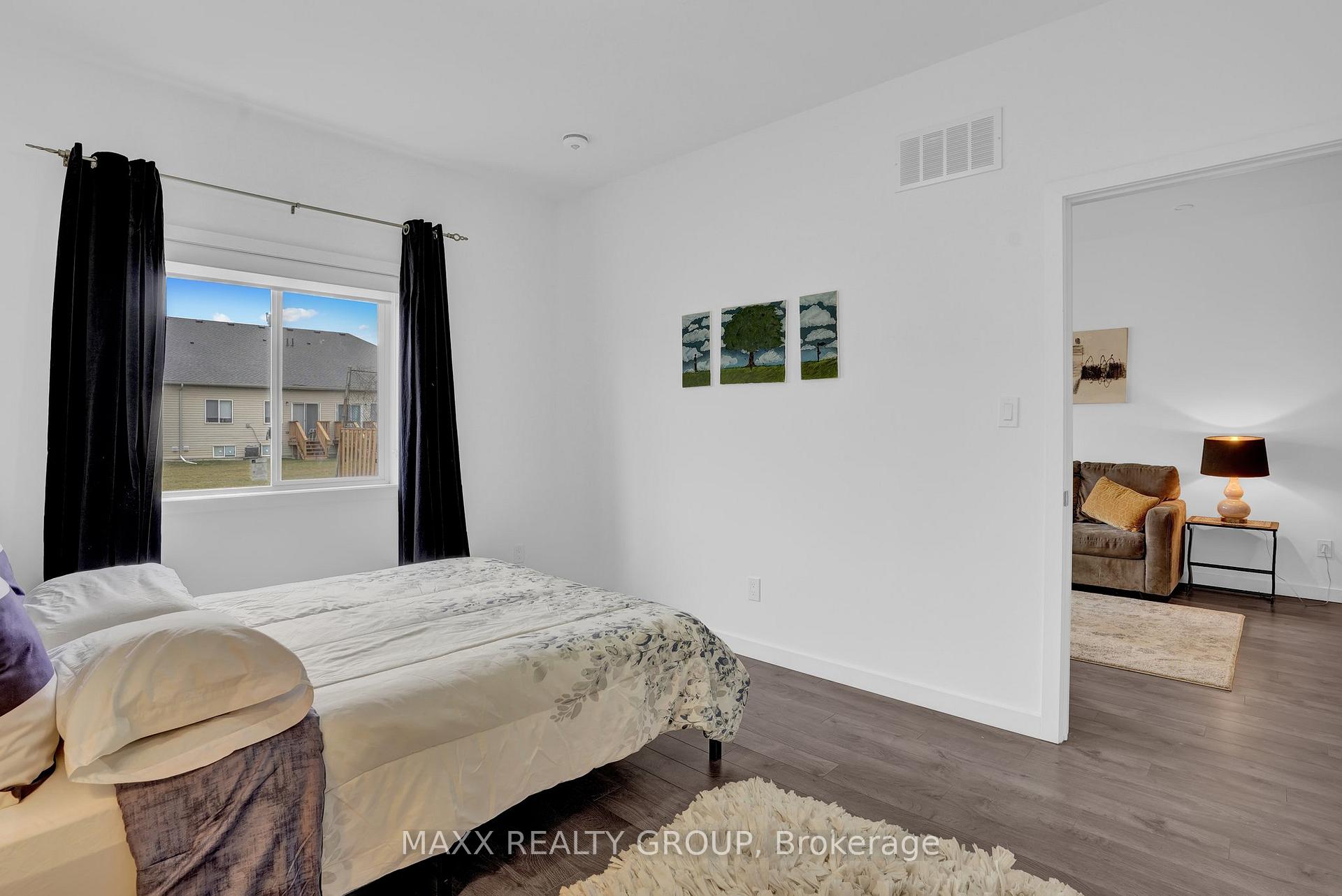 Photo 22 of 352 Alberta Street, Welland, Lincoln/Crowland — HOMEH