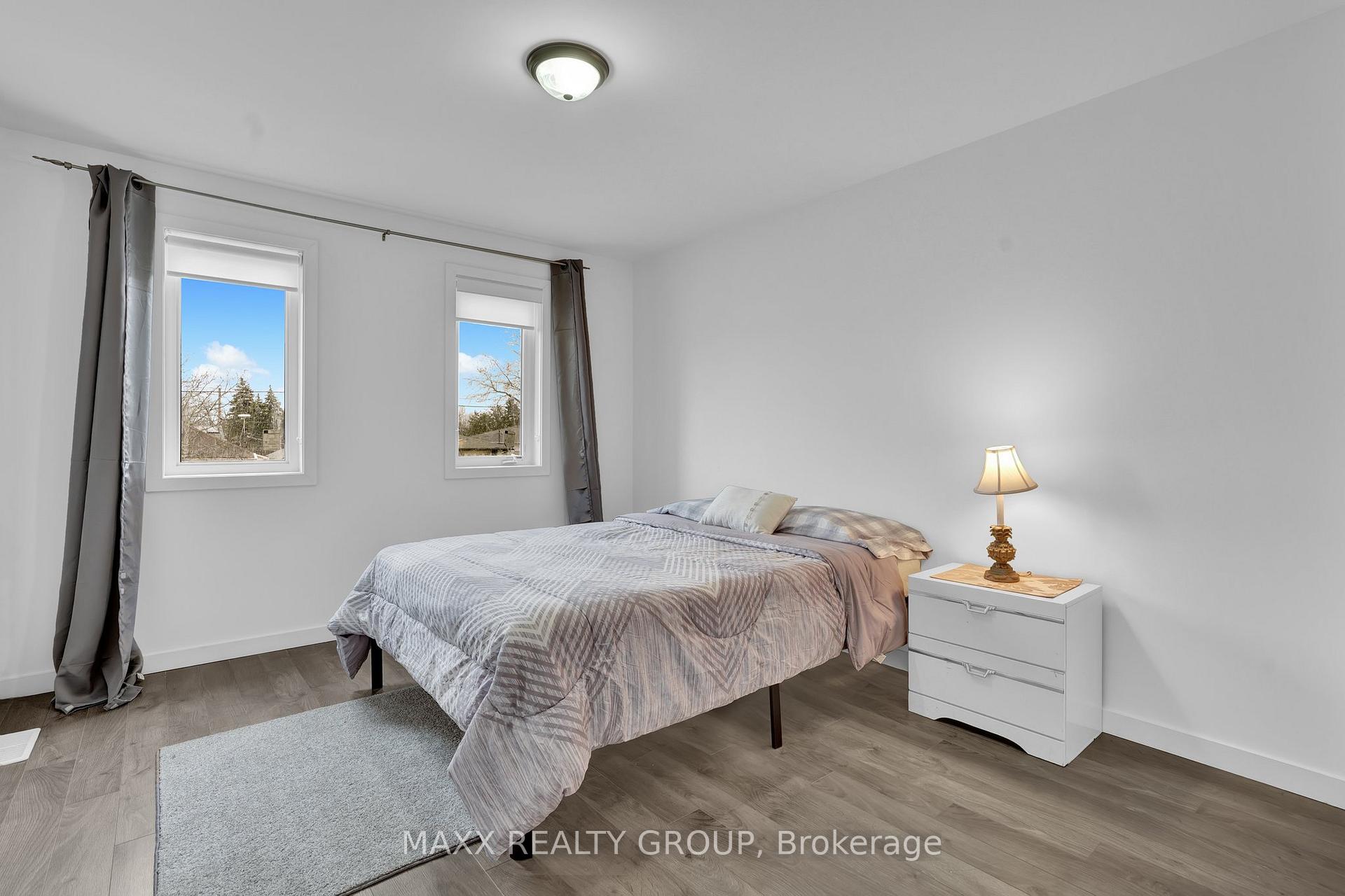 Photo 33 of 352 Alberta Street, Welland, Lincoln/Crowland — HOMEH