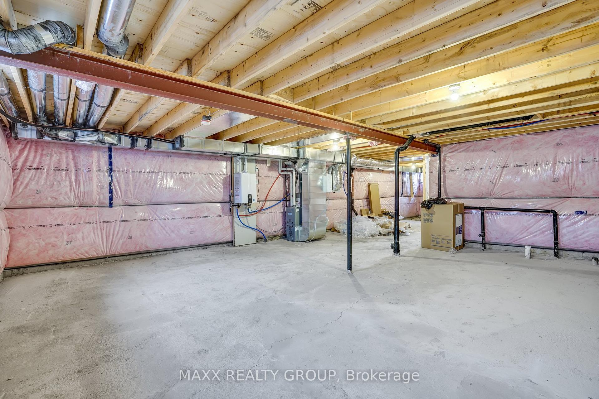 Photo 39 of 352 Alberta Street, Welland, Lincoln/Crowland — HOMEH