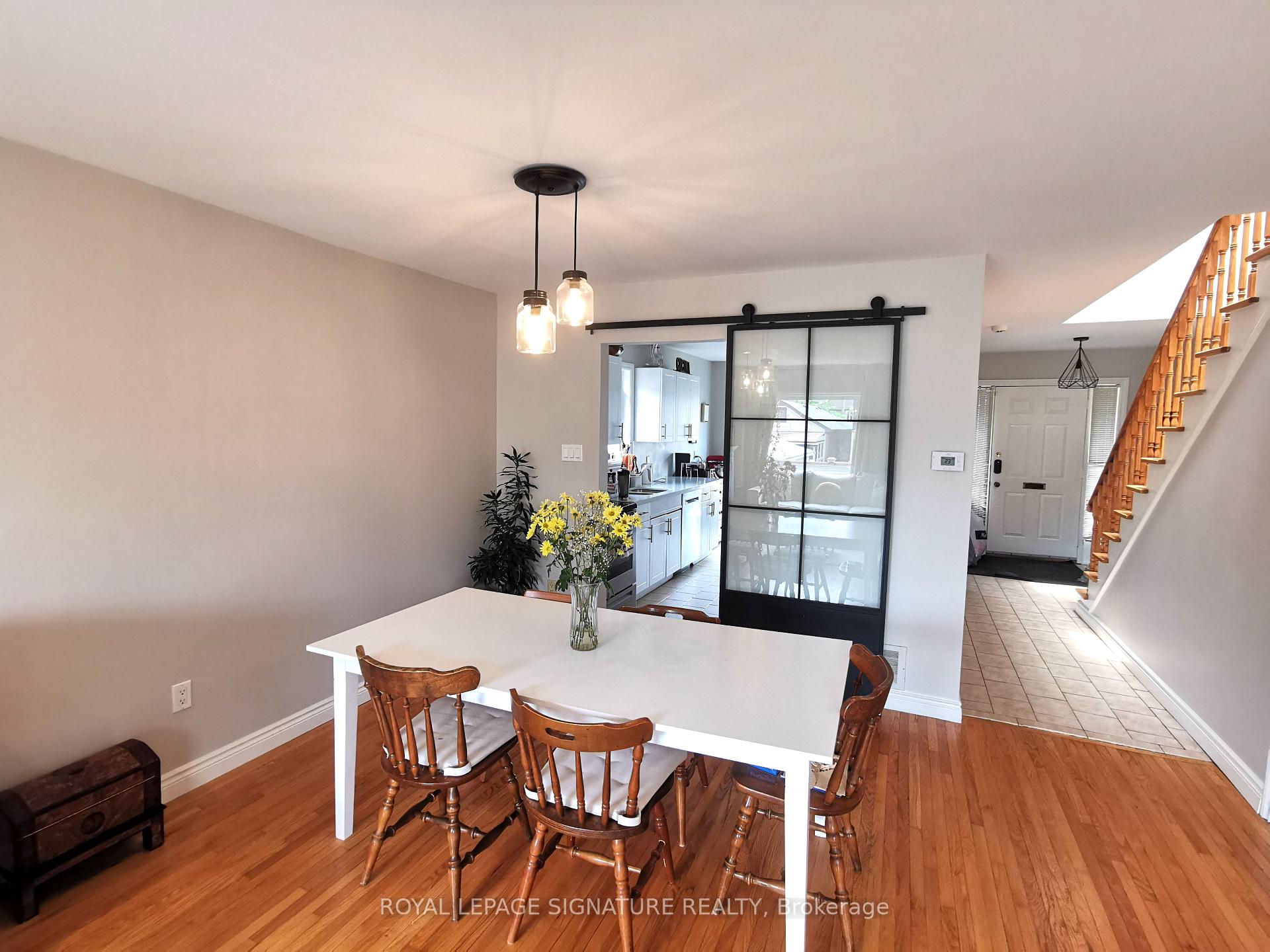 Photo 7 of 13 Mulberry Crescent, Toronto, Oakwood Village — HOMEH