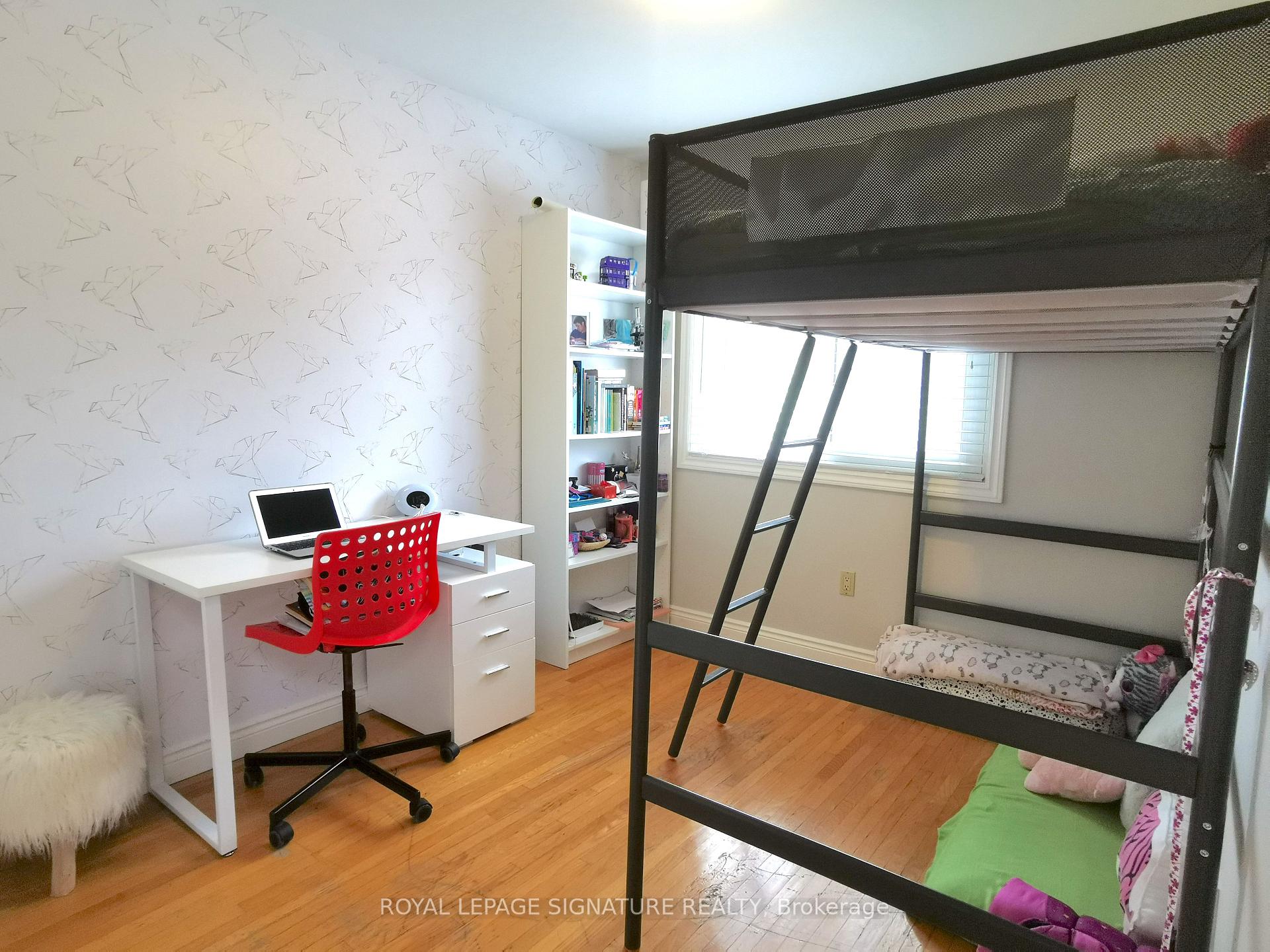 Photo 17 of 13 Mulberry Crescent, Toronto, Oakwood Village — HOMEH