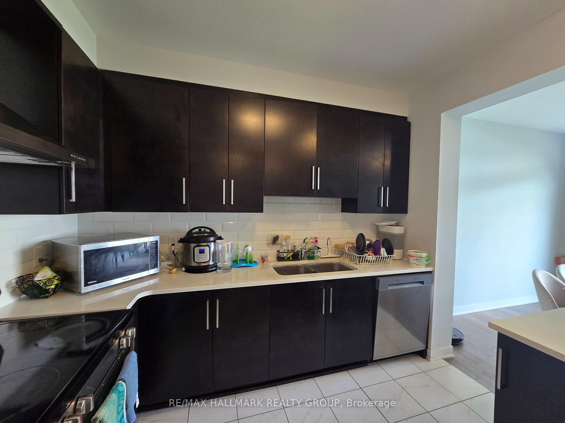 Photo 7 of 646 Fenwick Way, Ottawa, Barrhaven - Stonebridge — HOMEH