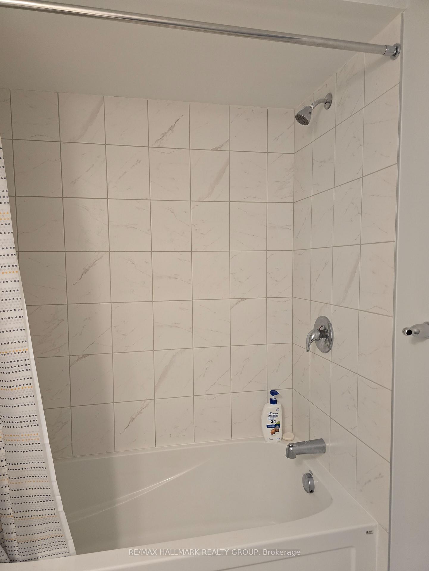 Photo 21 of 646 Fenwick Way, Ottawa, Barrhaven - Stonebridge — HOMEH
