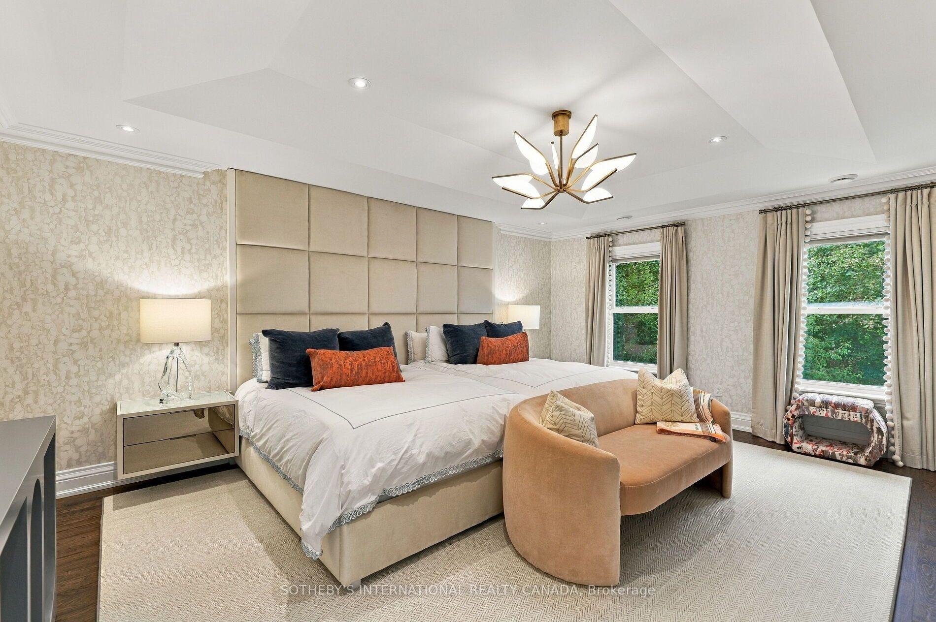 Photo 23 of 230 Hillhurst Boulevard, Toronto, Bedford Park-Nortown — HOMEH