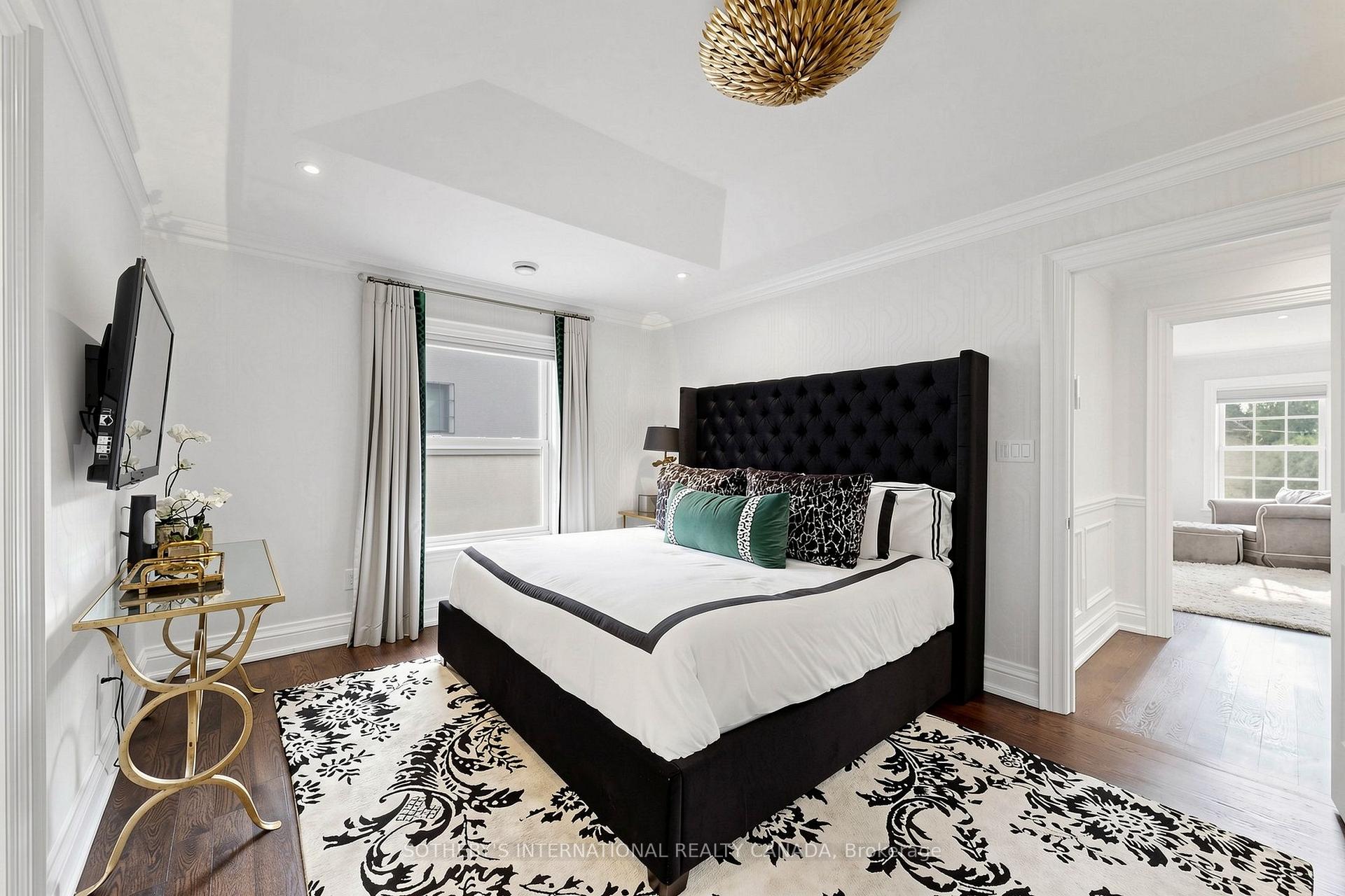 Photo 25 of 230 Hillhurst Boulevard, Toronto, Bedford Park-Nortown — HOMEH