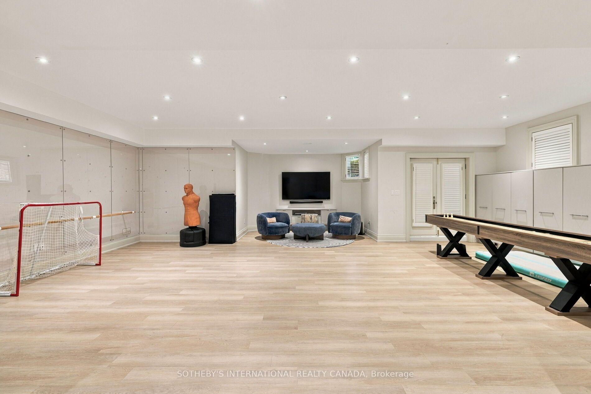 Photo 30 of 230 Hillhurst Boulevard, Toronto, Bedford Park-Nortown — HOMEH