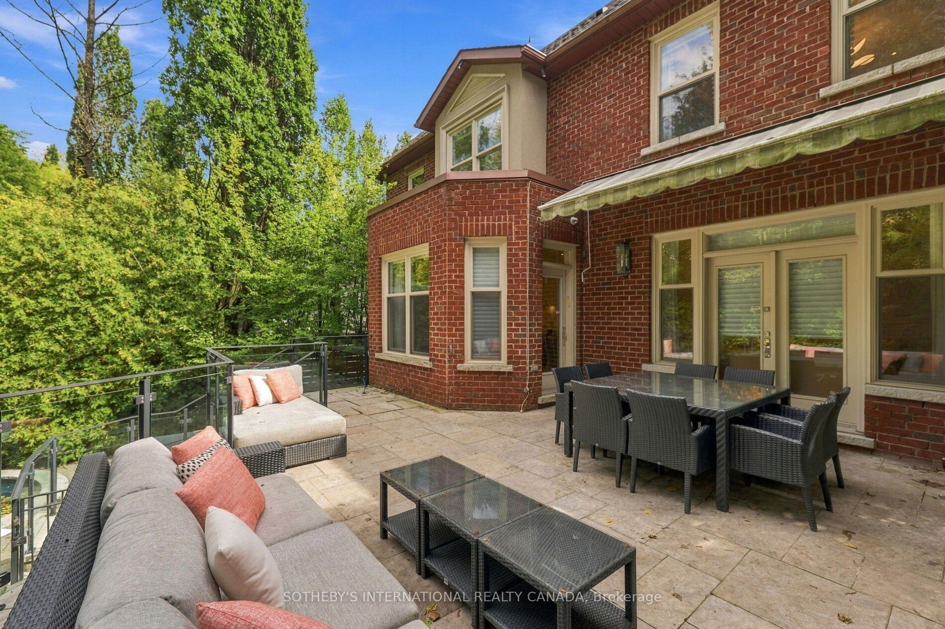 Photo 35 of 230 Hillhurst Boulevard, Toronto, Bedford Park-Nortown — HOMEH