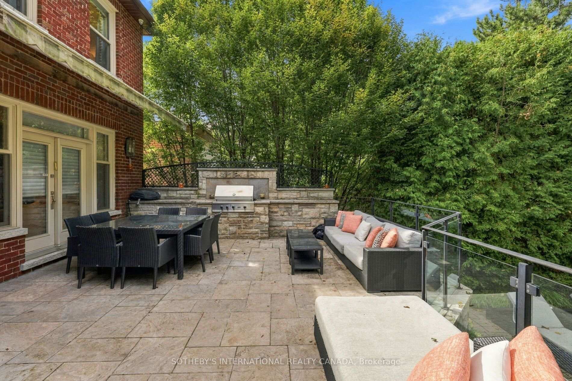 Photo 34 of 230 Hillhurst Boulevard, Toronto, Bedford Park-Nortown — HOMEH