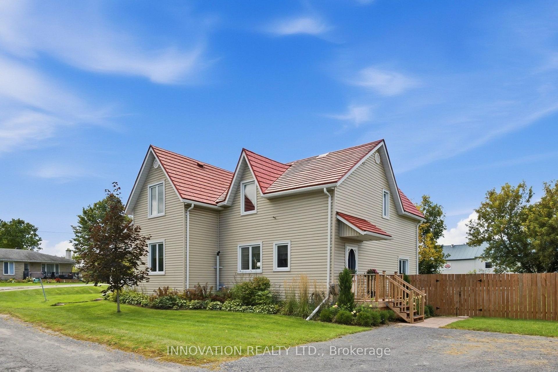 Photo 3 of 101 Mary Street, Ottawa, Kinburn — HOMEH