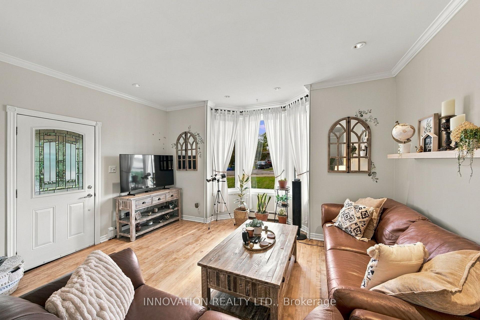 Photo 10 of 101 Mary Street, Ottawa, Kinburn — HOMEH