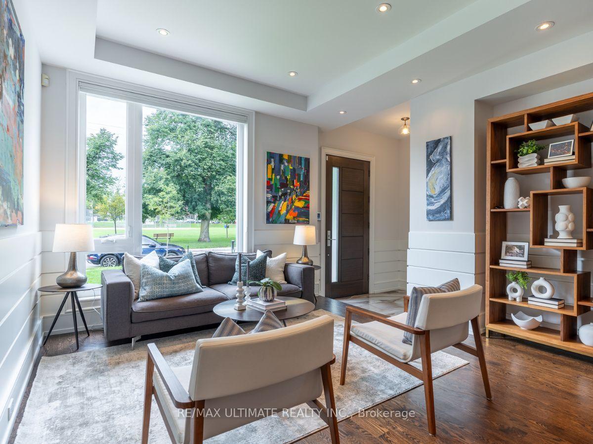 Photo 3 of 83 Rumsey Road, Toronto, Leaside — HOMEH