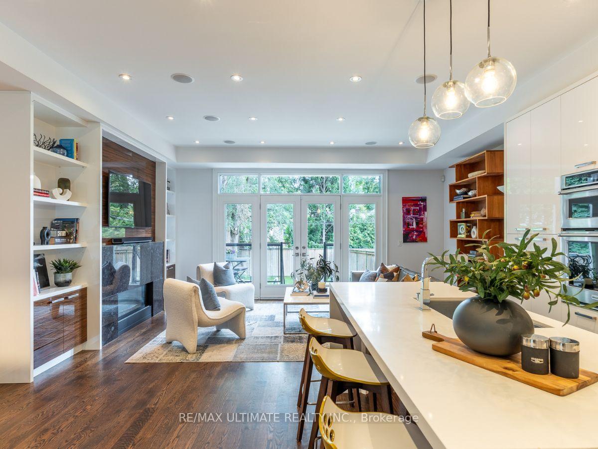 Photo 10 of 83 Rumsey Road, Toronto, Leaside — HOMEH