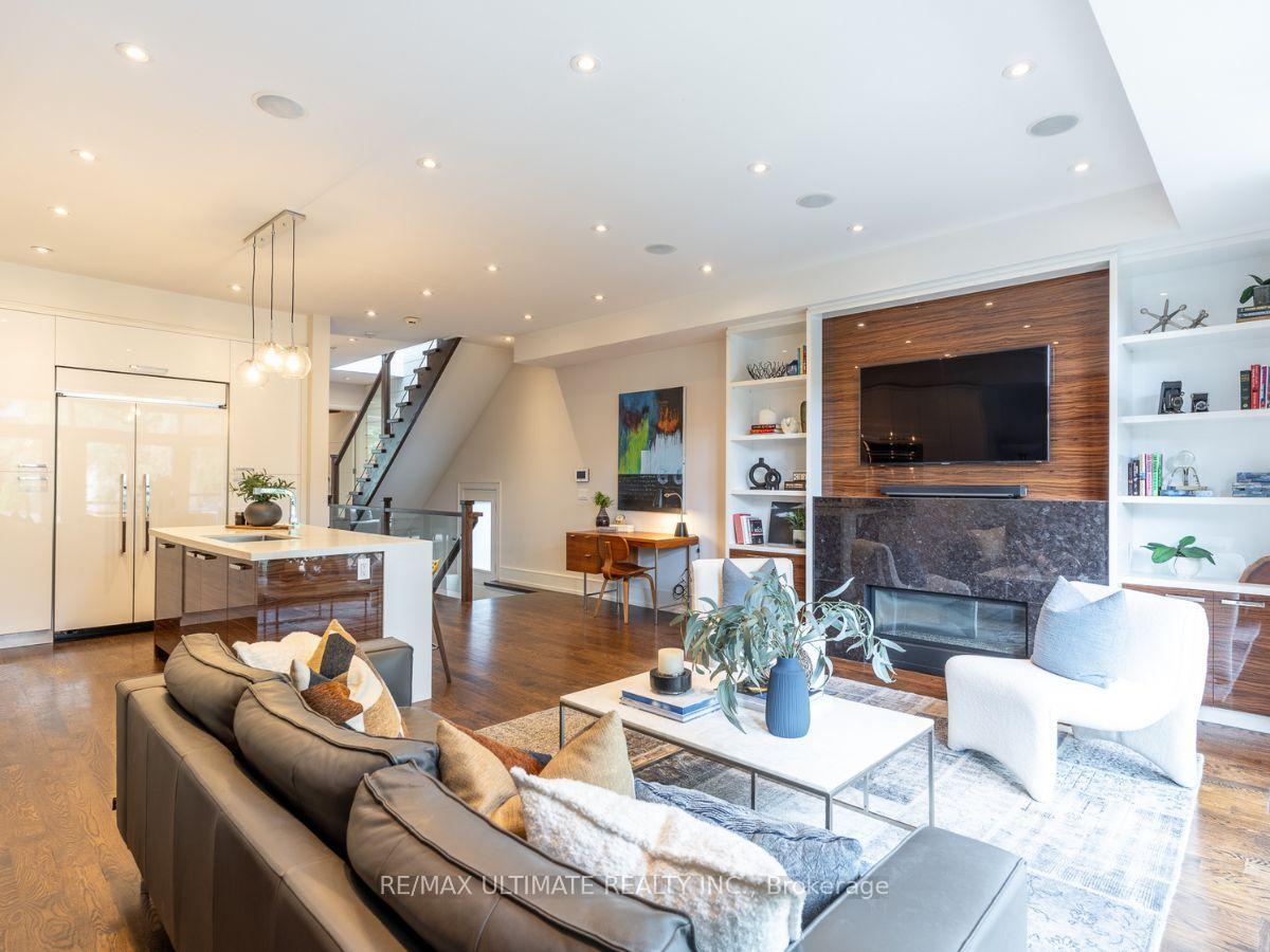 Photo 17 of 83 Rumsey Road, Toronto, Leaside — HOMEH