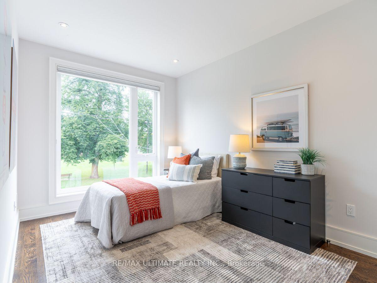 Photo 24 of 83 Rumsey Road, Toronto, Leaside — HOMEH