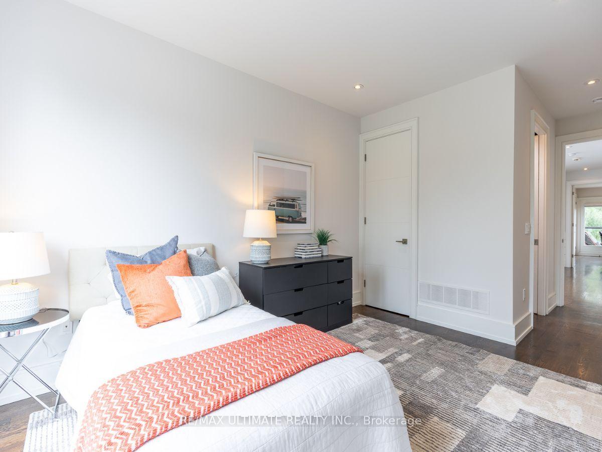 Photo 25 of 83 Rumsey Road, Toronto, Leaside — HOMEH