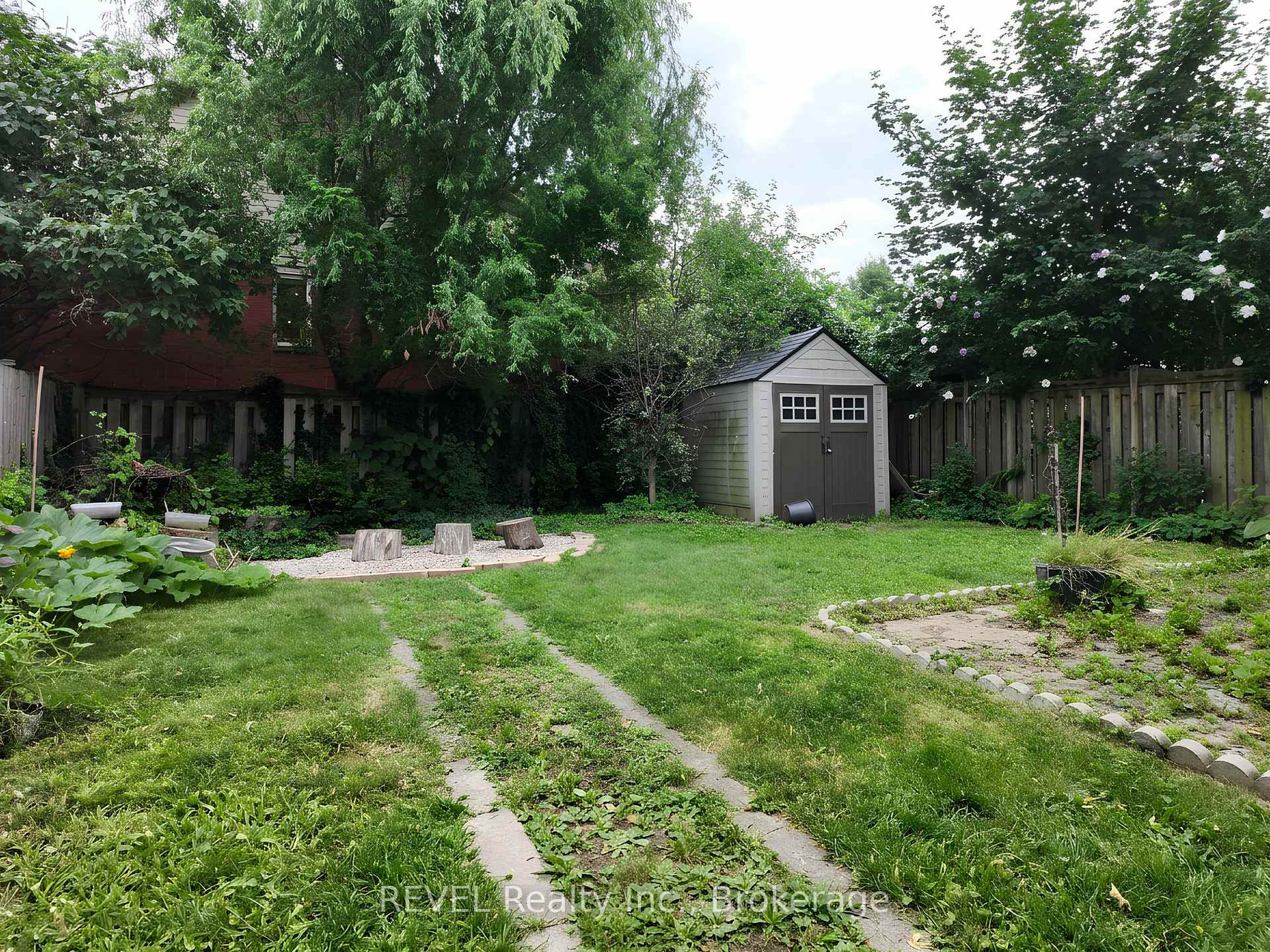 Photo 12 of Unit Main, 62 Elma Street E, St. Catharines, Lakeport — HOMEH