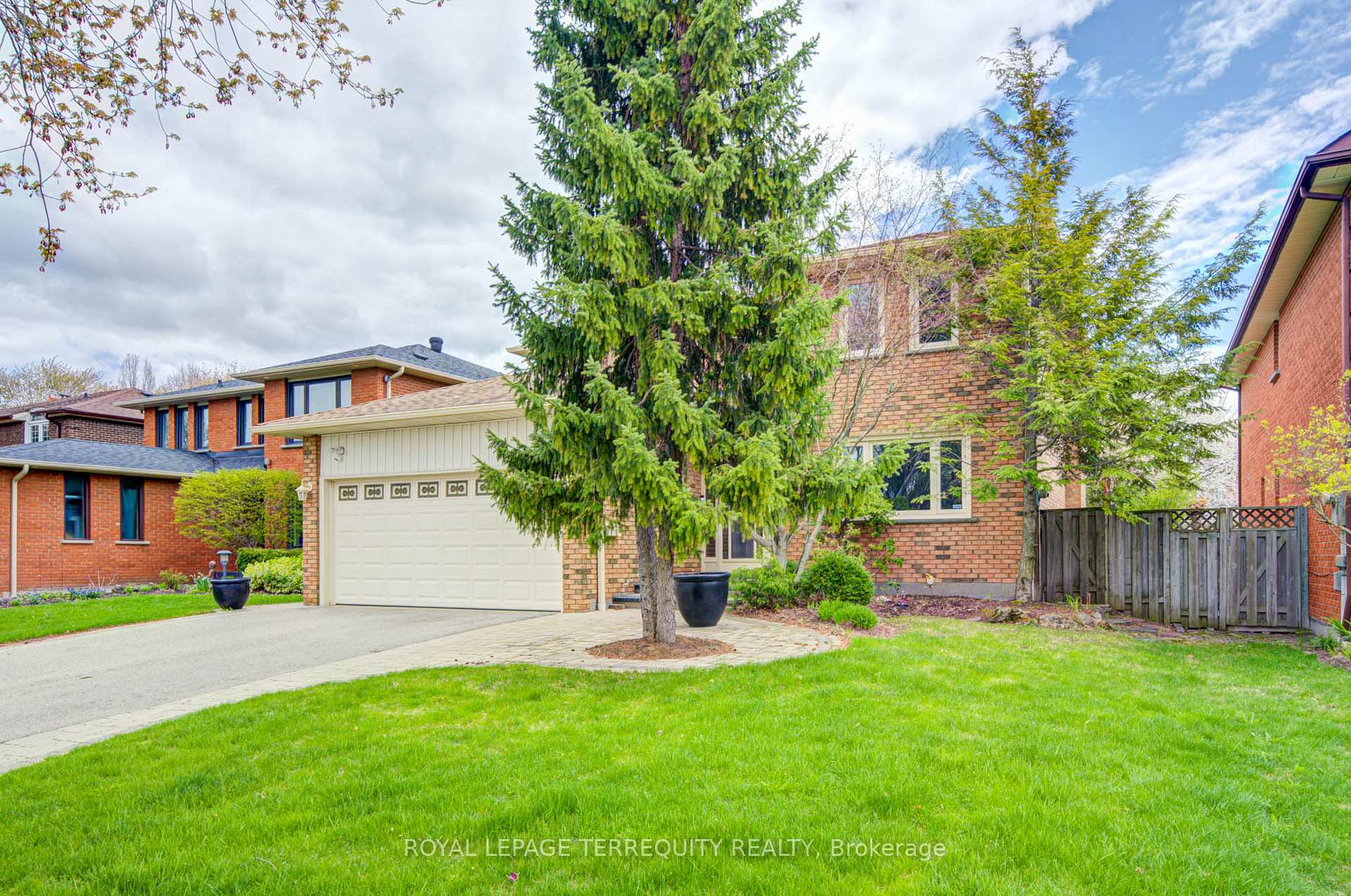 Photo 1 of 1656 Carrington Road, Mississauga, East Credit — HOMEH