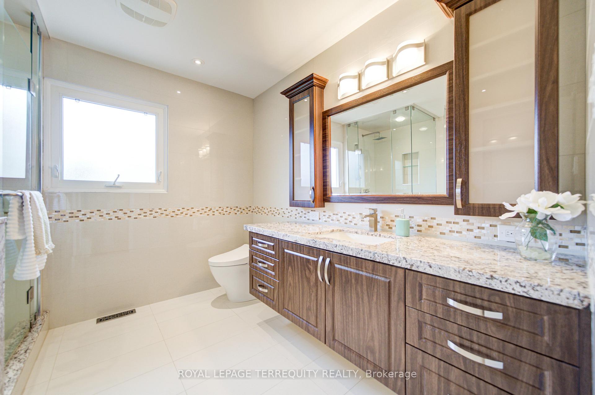 Photo 25 of 1656 Carrington Road, Mississauga, East Credit — HOMEH