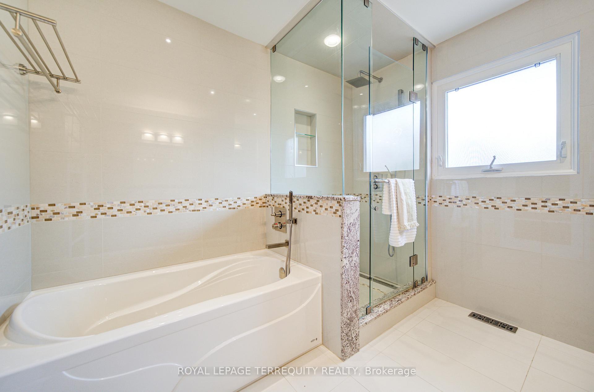 Photo 26 of 1656 Carrington Road, Mississauga, East Credit — HOMEH