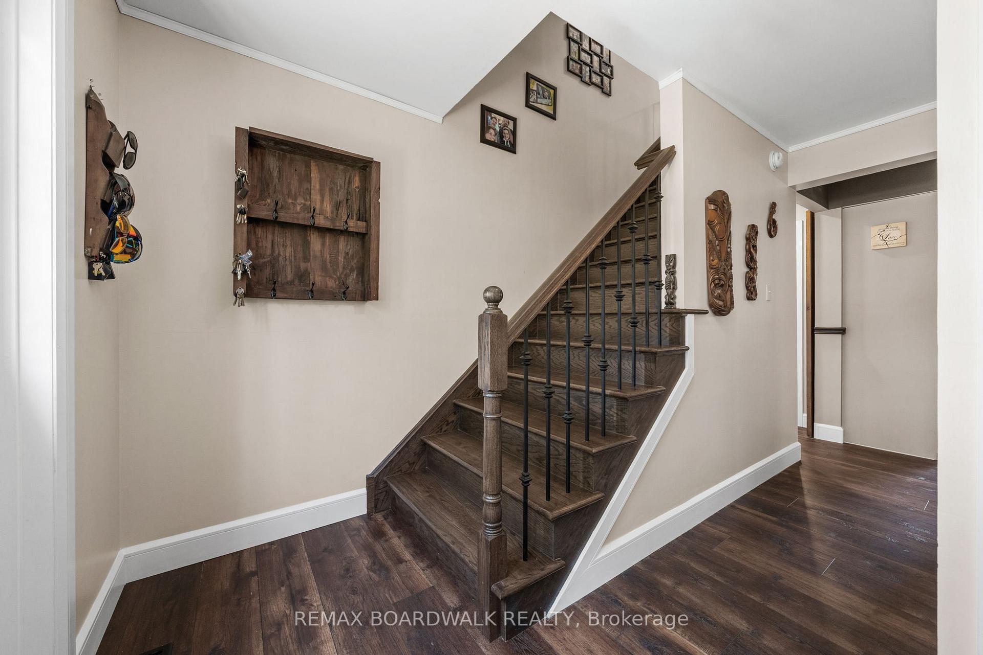 Photo 4 of 18 Berg Crescent, North Grenville, Kemptville — HOMEH