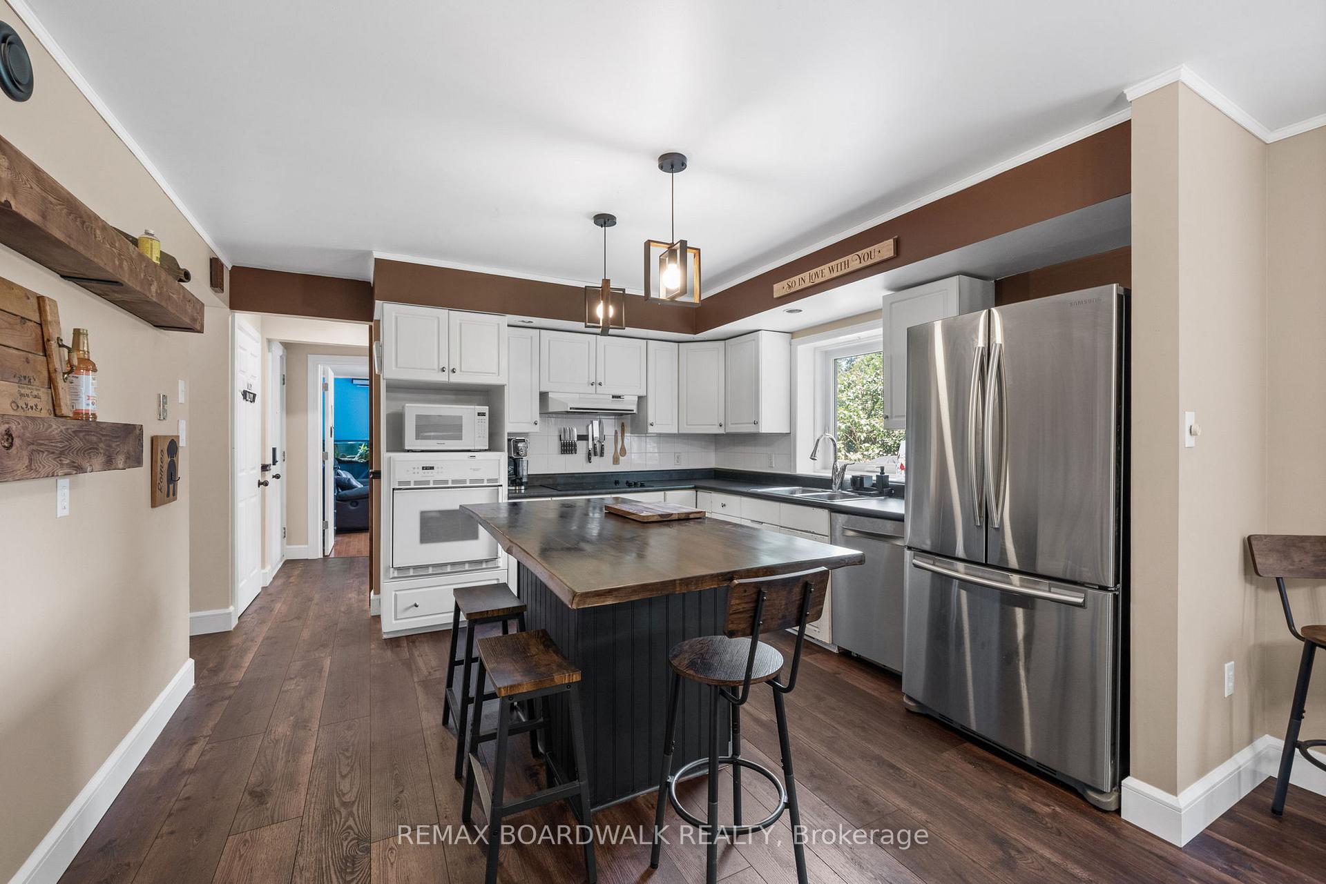Photo 9 of 18 Berg Crescent, North Grenville, Kemptville — HOMEH