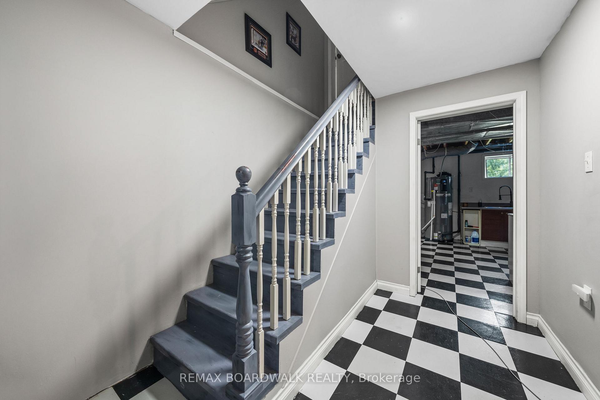Photo 36 of 18 Berg Crescent, North Grenville, Kemptville — HOMEH