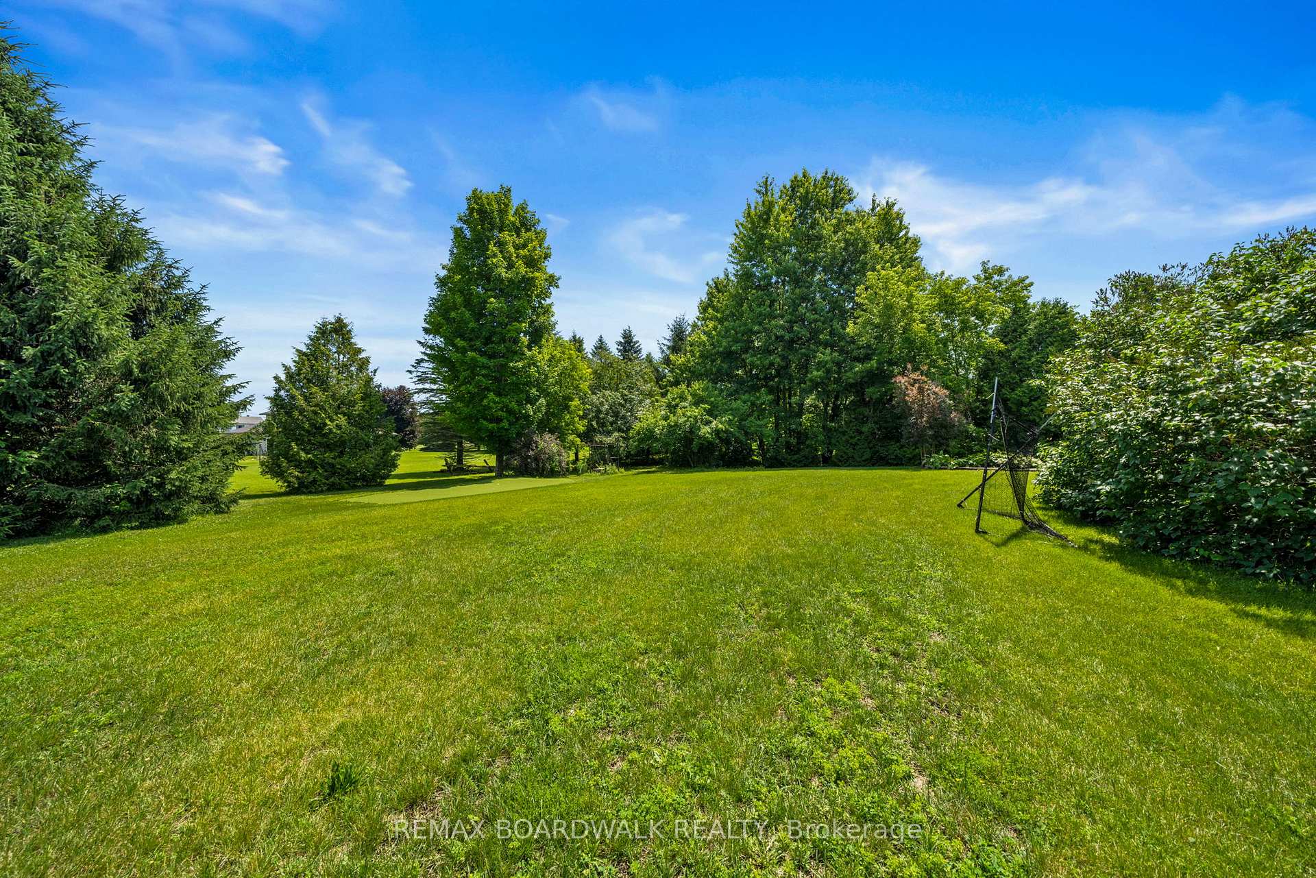 Photo 56 of 18 Berg Crescent, North Grenville, Kemptville — HOMEH