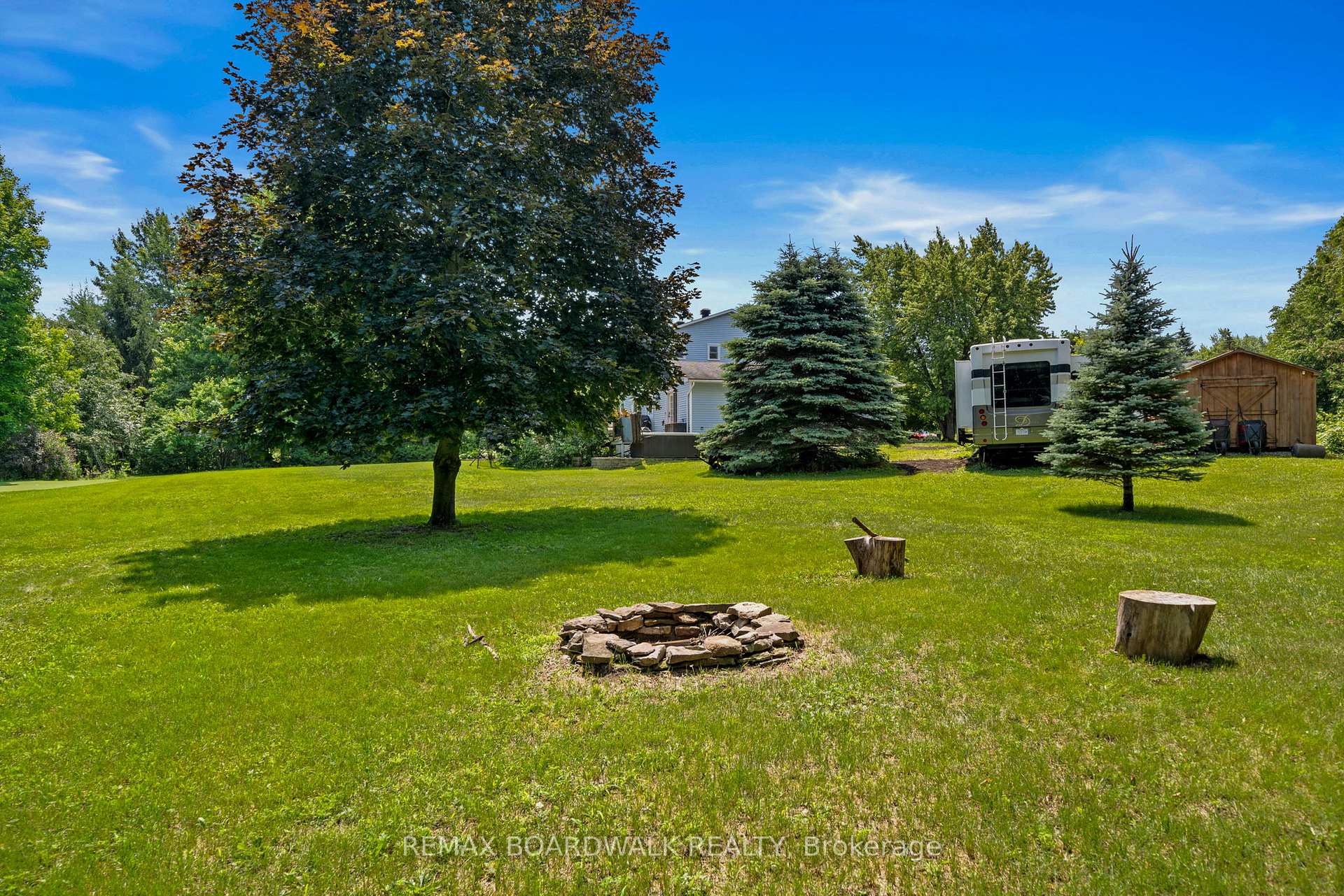 Photo 57 of 18 Berg Crescent, North Grenville, Kemptville — HOMEH