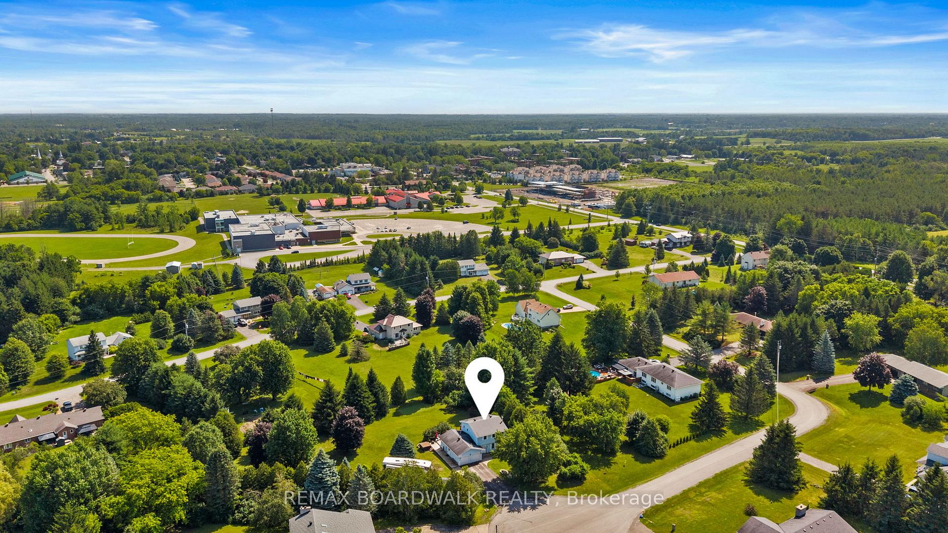 Photo 61 of 18 Berg Crescent, North Grenville, Kemptville — HOMEH