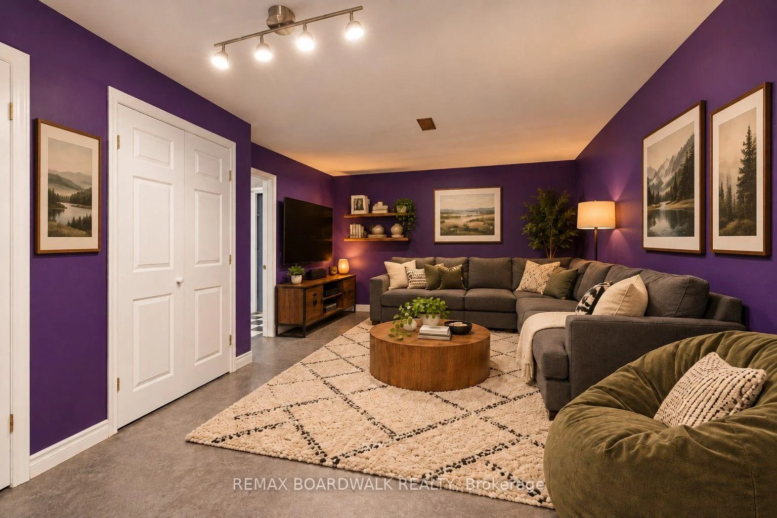 Photo 39 of 18 Berg Crescent, North Grenville, Kemptville — HOMEH