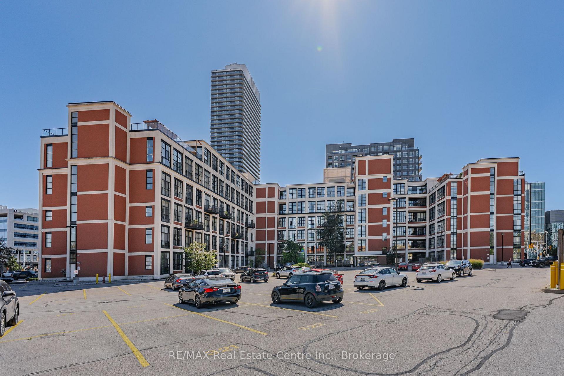 Photo 2 of Unit 314, 410 King Street W, Kitchener, City Commercial Core — HOMEH