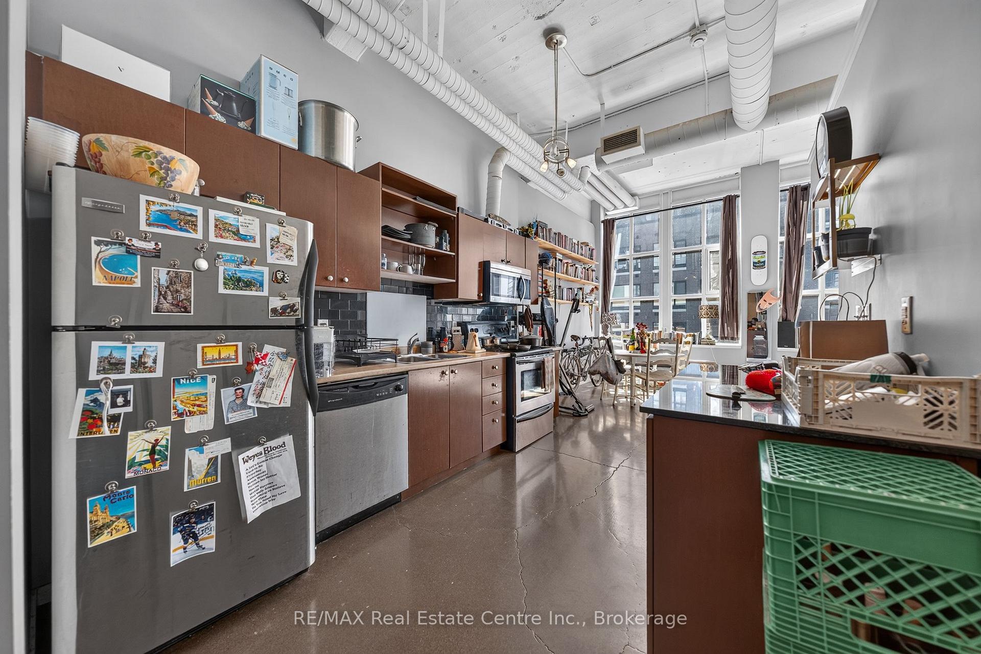 Photo 6 of Unit 314, 410 King Street W, Kitchener, City Commercial Core — HOMEH