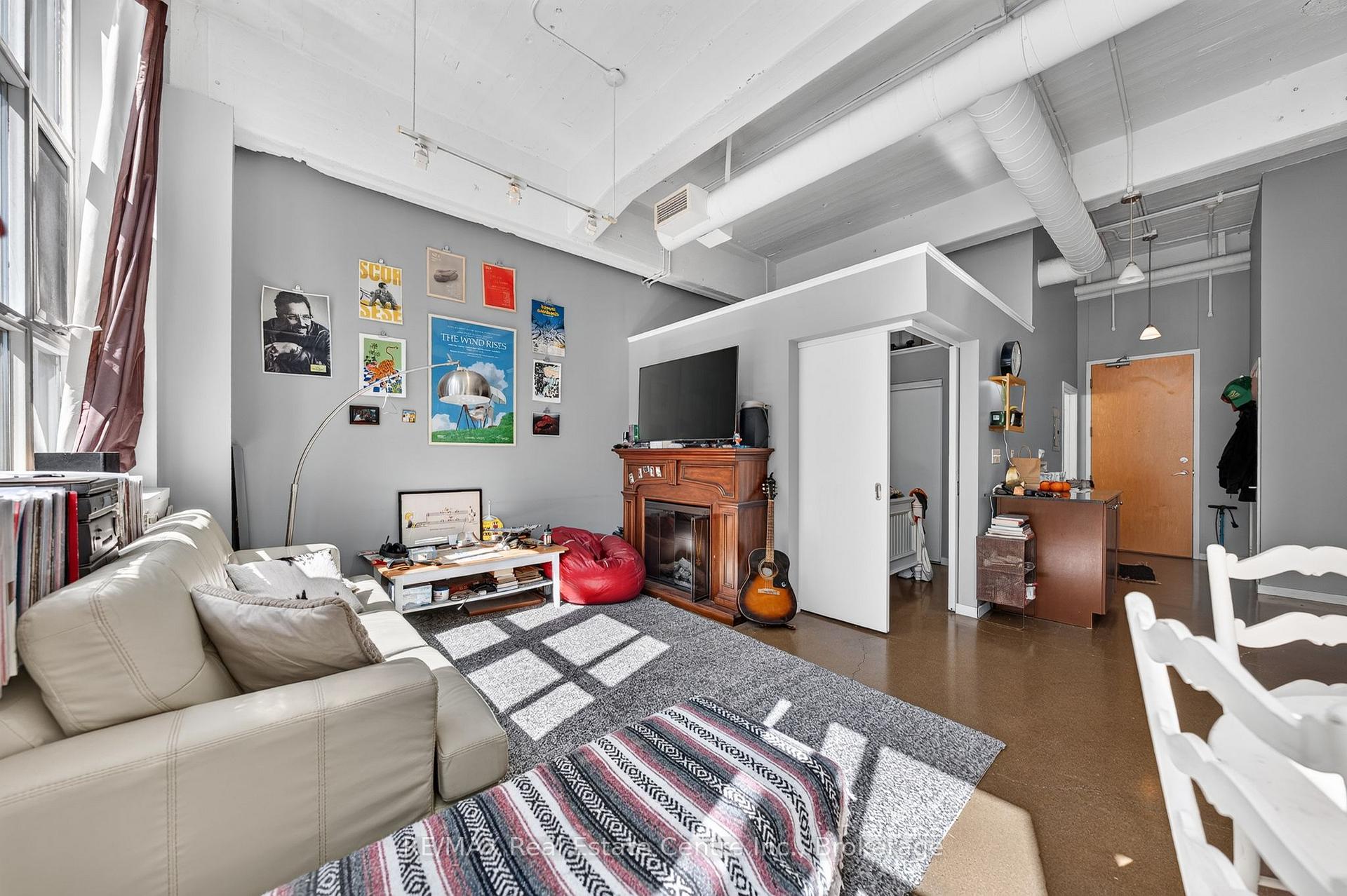 Photo 11 of Unit 314, 410 King Street W, Kitchener, City Commercial Core — HOMEH