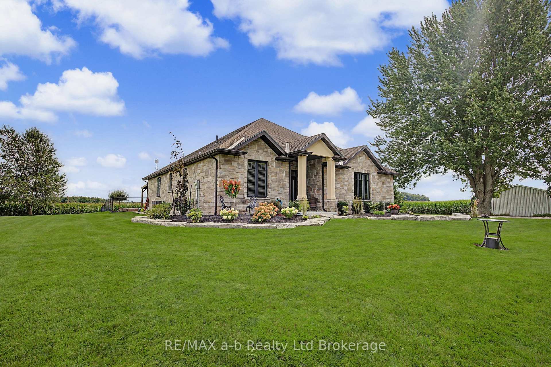 Photo 7 of 102 Goshen Road, Norfolk, Rural Middleton — HOMEH