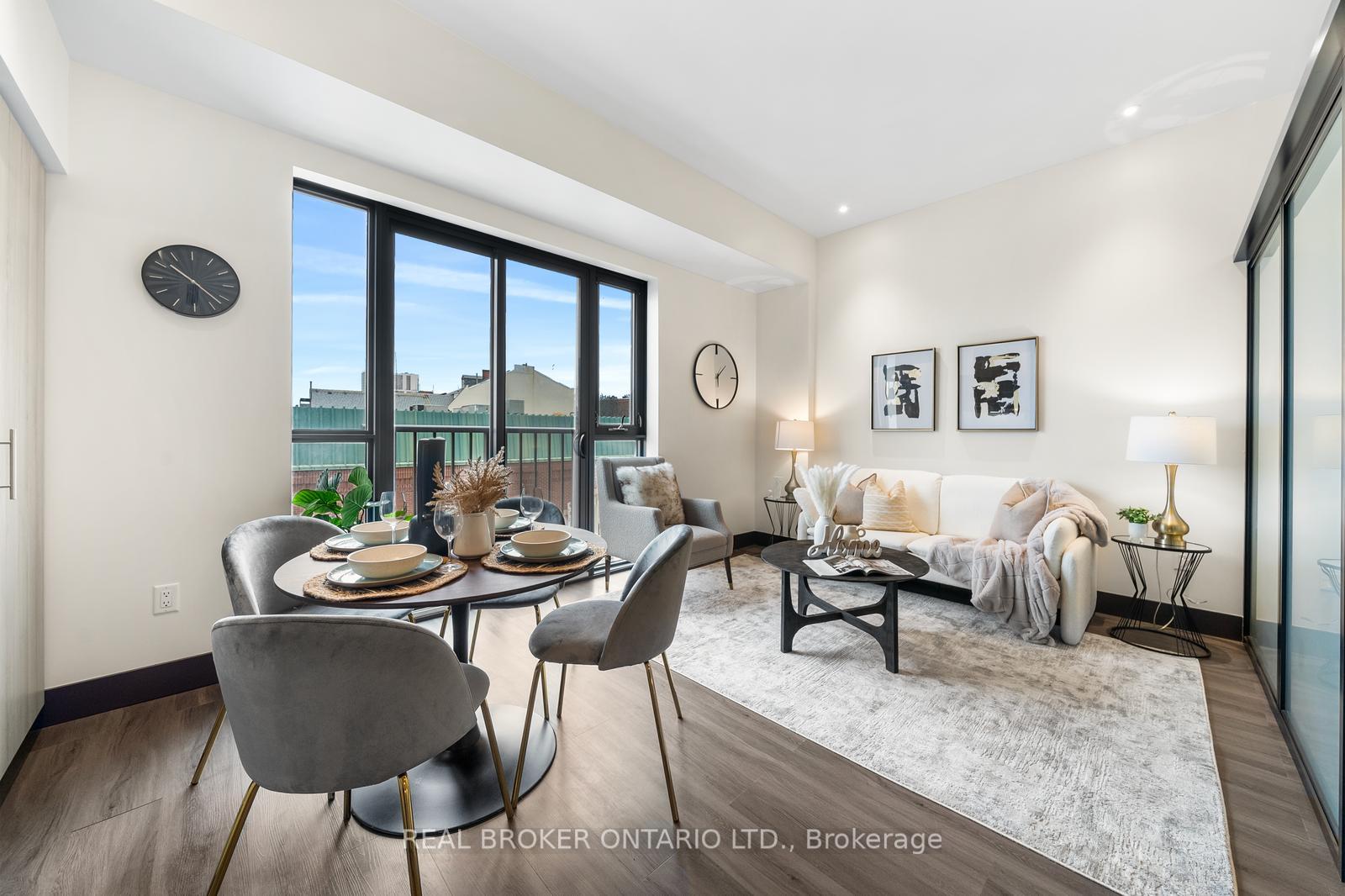 Photo 3 of Unit 206, 121 King St Street E, Hamilton, Beasley — HOMEH
