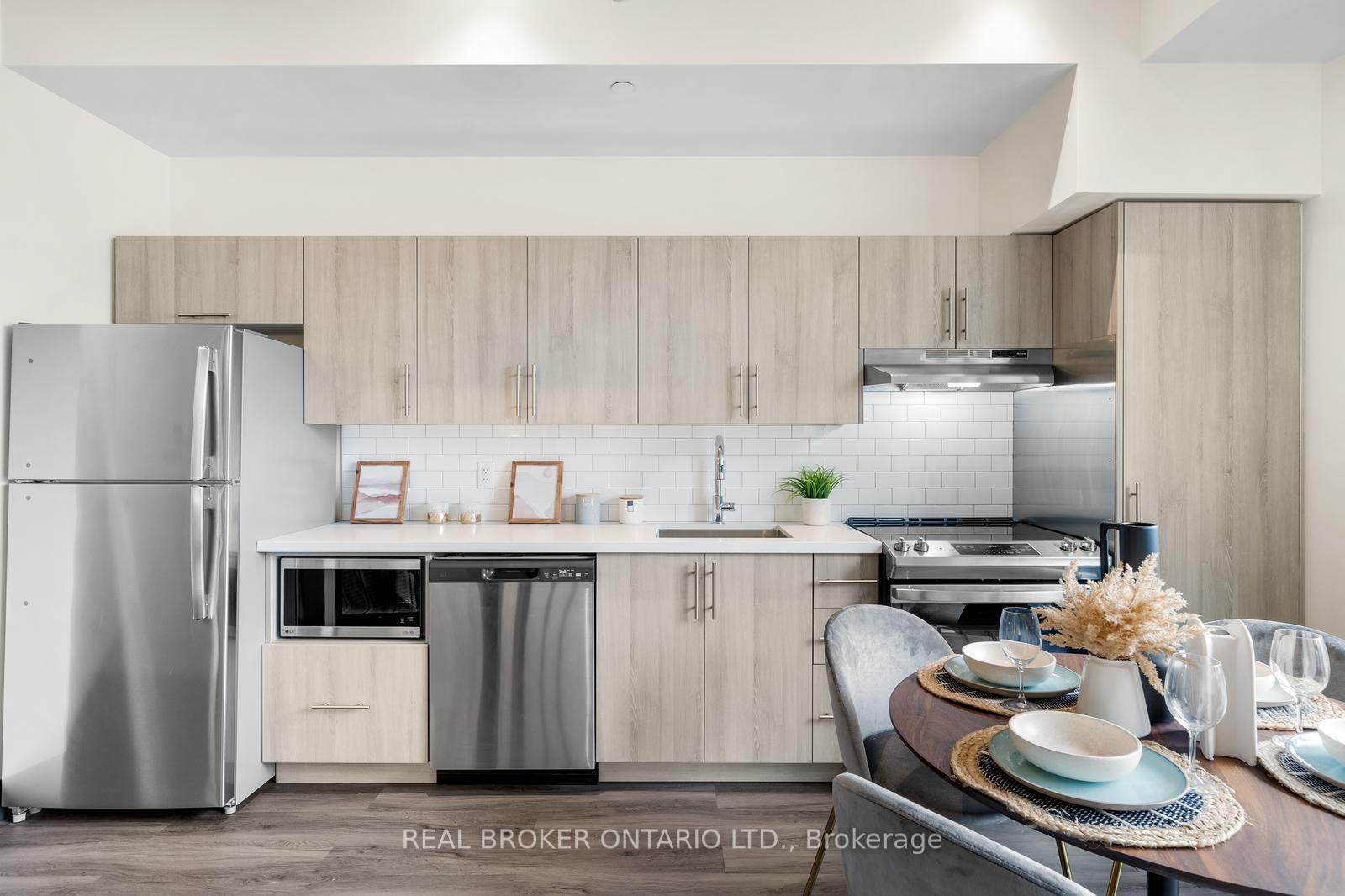 Photo 8 of Unit 206, 121 King St Street E, Hamilton, Beasley — HOMEH