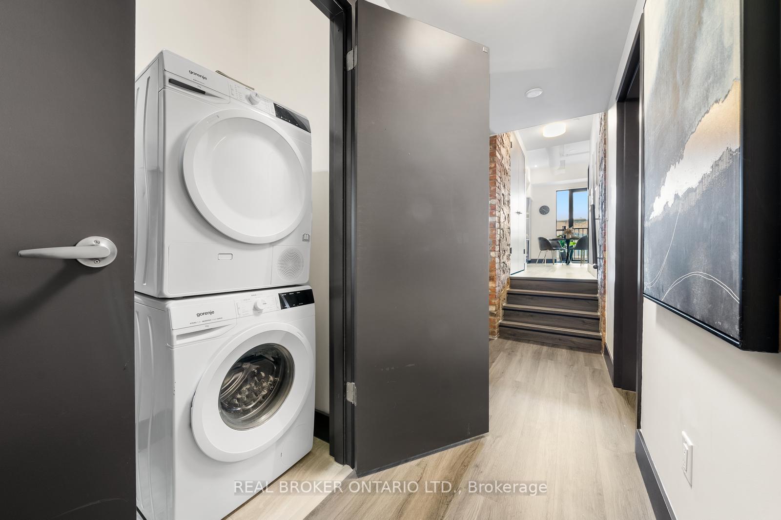 Photo 17 of Unit 206, 121 King St Street E, Hamilton, Beasley — HOMEH