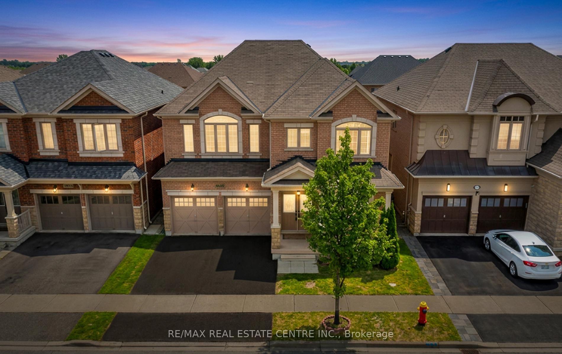 Photo 2 of 4640 Erwin Road, Burlington, Alton — HOMEH