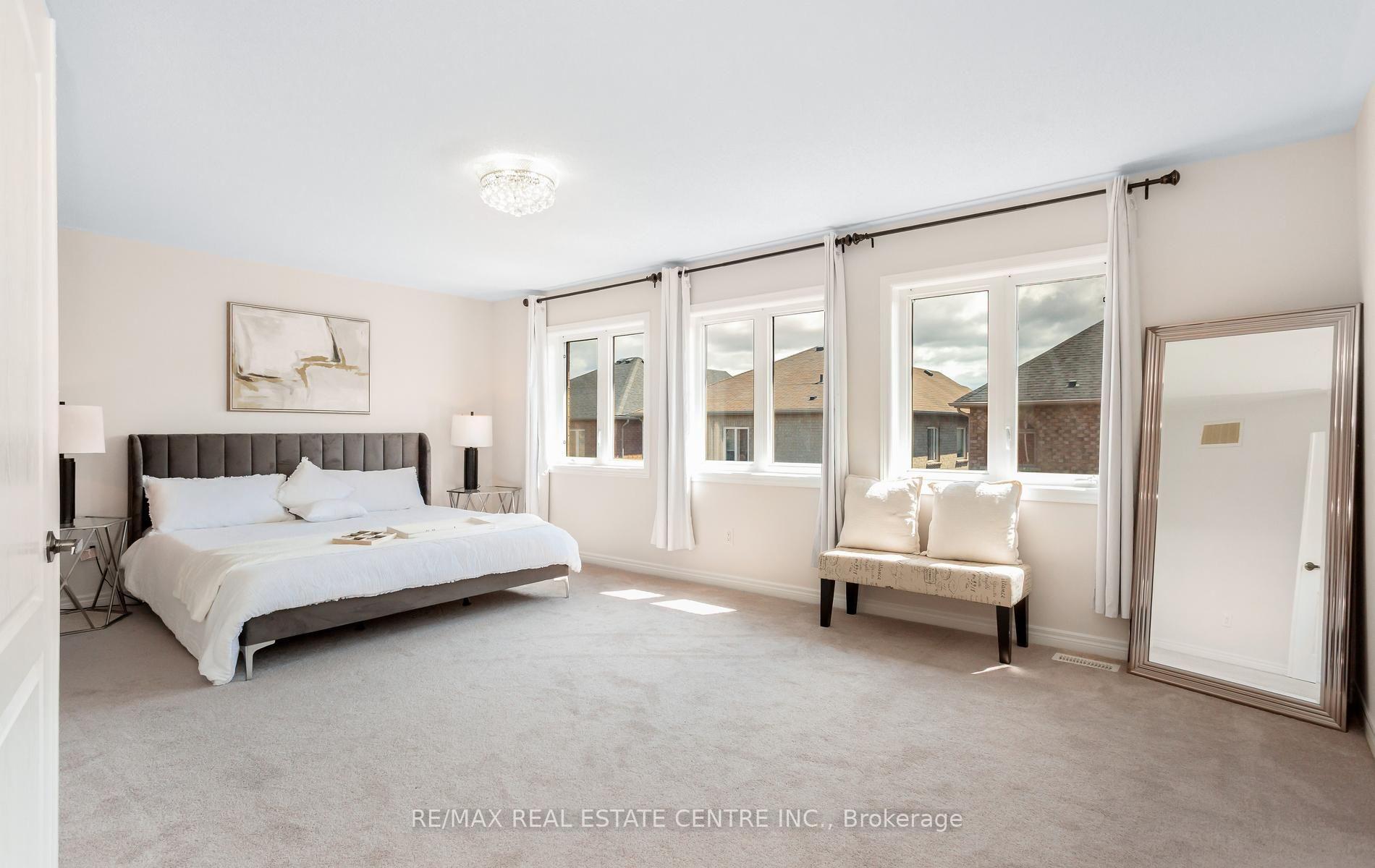 Photo 20 of 4640 Erwin Road, Burlington, Alton — HOMEH