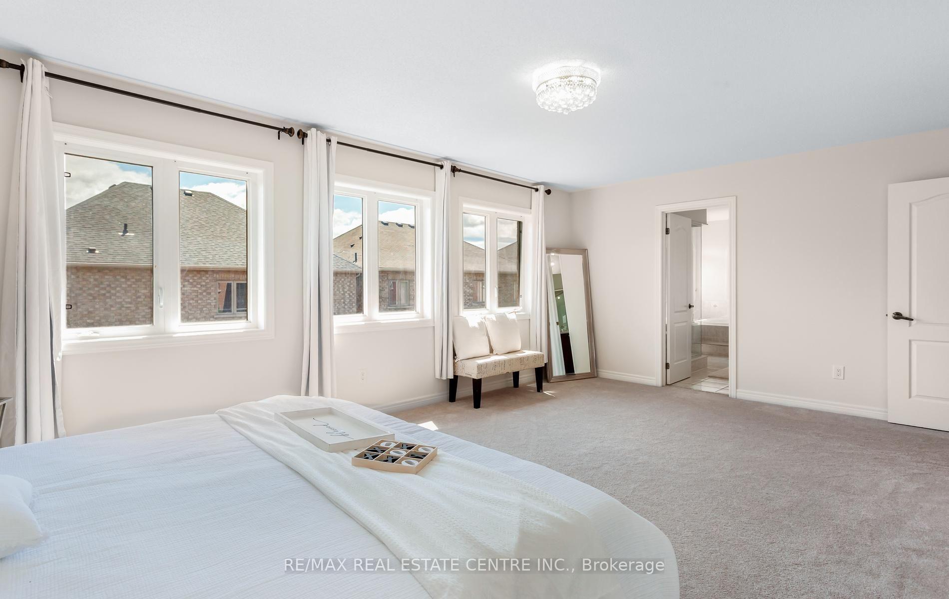 Photo 22 of 4640 Erwin Road, Burlington, Alton — HOMEH