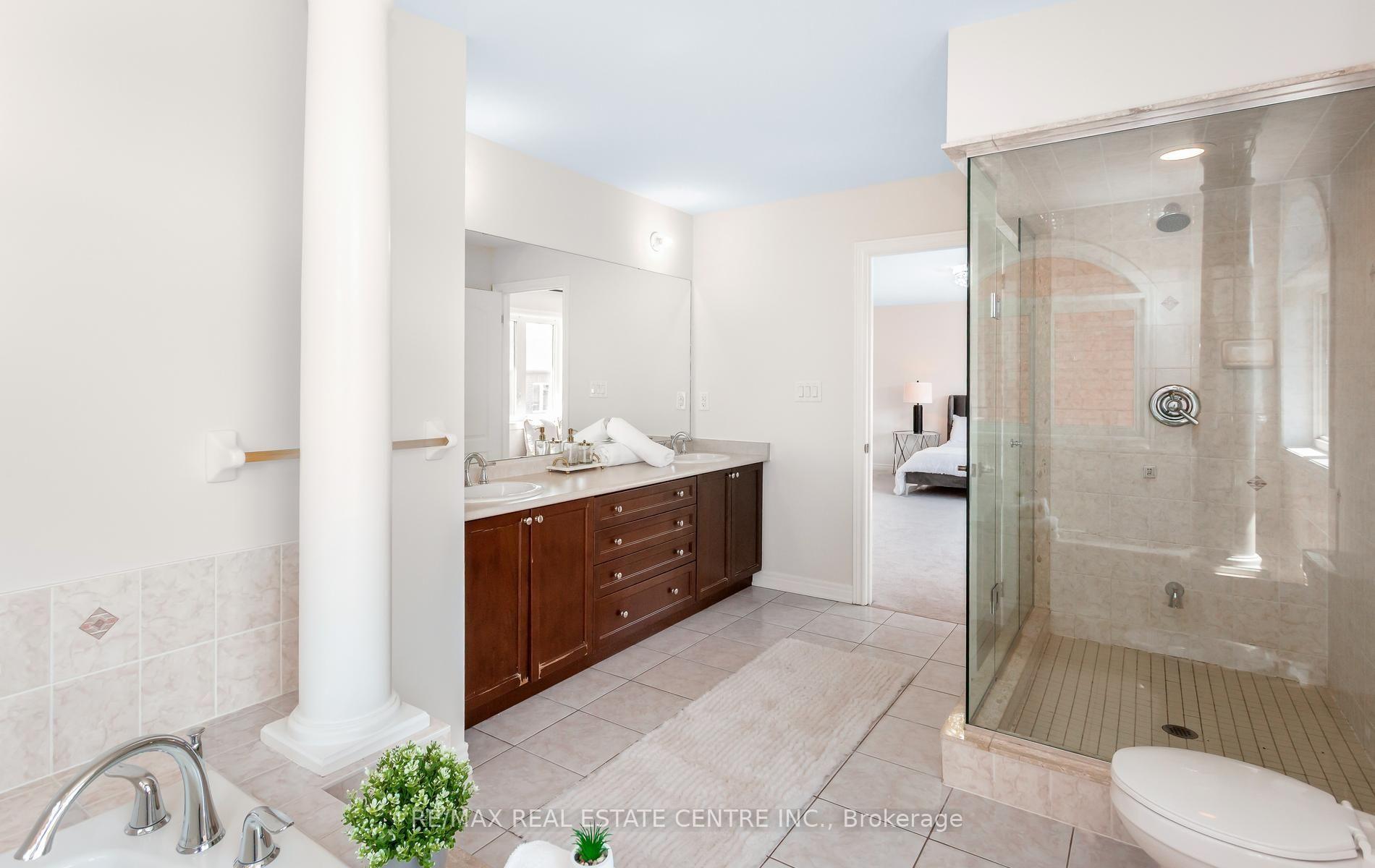 Photo 27 of 4640 Erwin Road, Burlington, Alton — HOMEH
