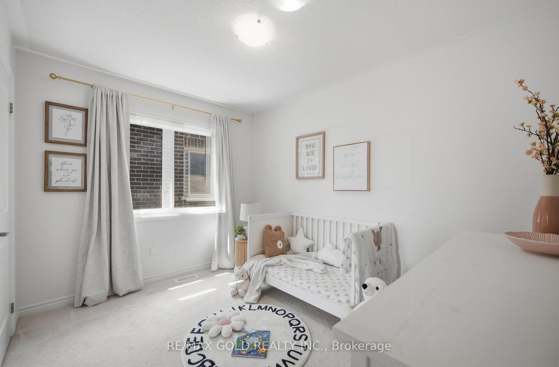 Photo 36 of 8 Huggins Drive, Whitby, Rural Whitby — HOMEH