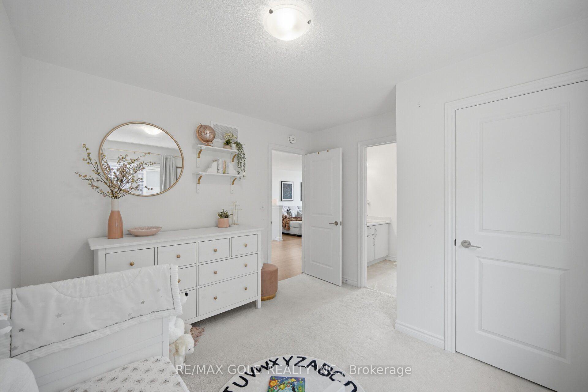 Photo 38 of 8 Huggins Drive, Whitby, Rural Whitby — HOMEH