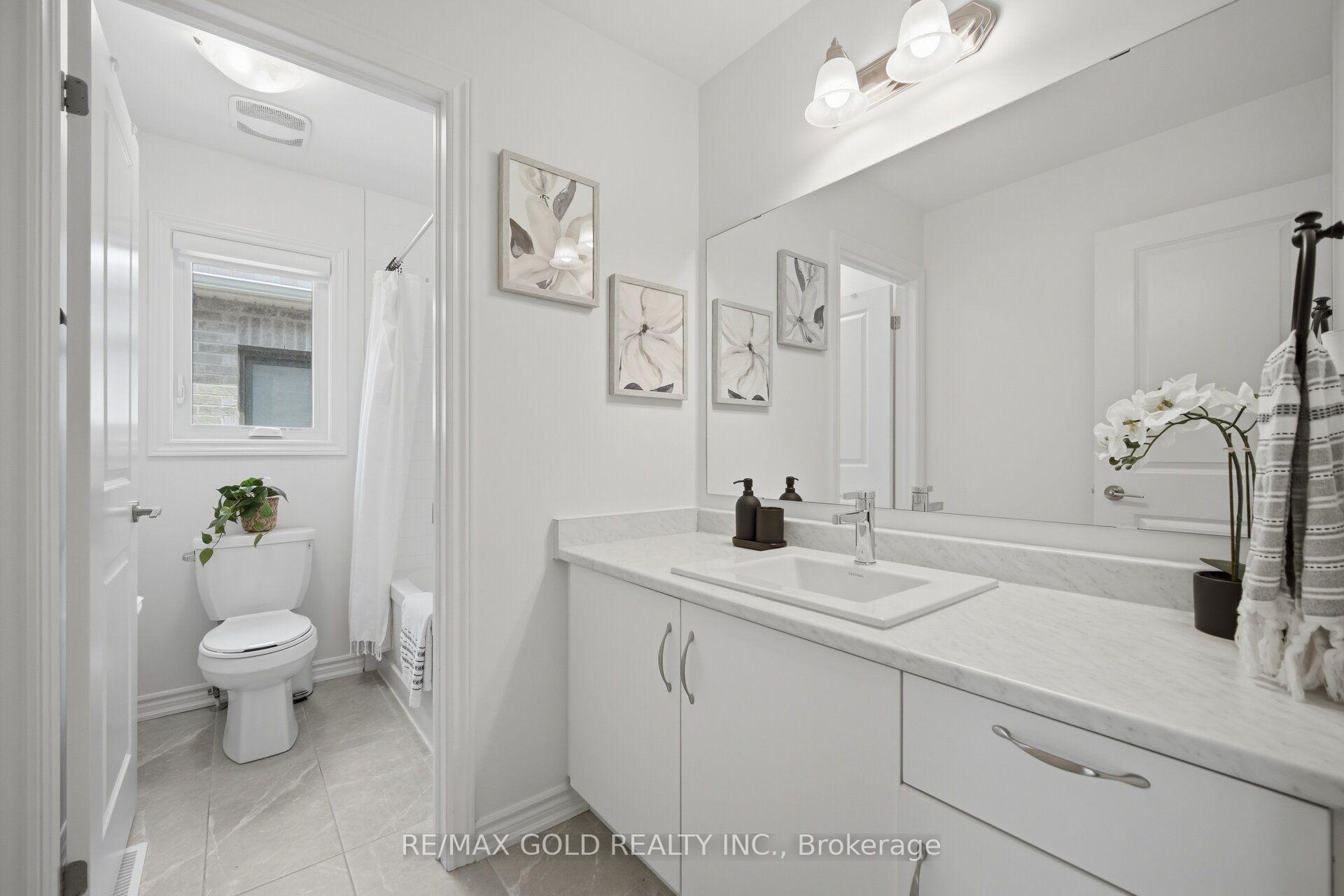 Photo 43 of 8 Huggins Drive, Whitby, Rural Whitby — HOMEH