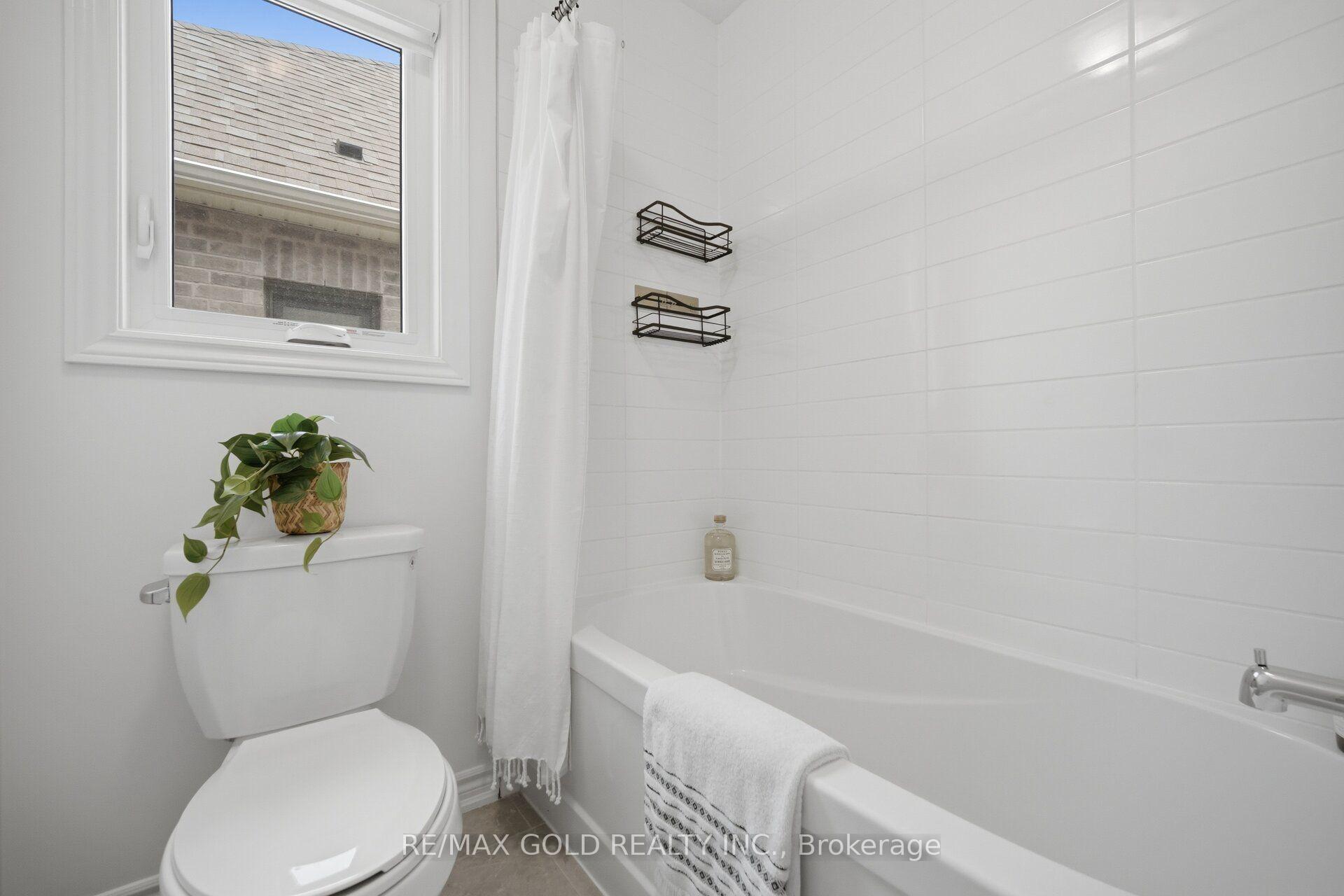 Photo 44 of 8 Huggins Drive, Whitby, Rural Whitby — HOMEH