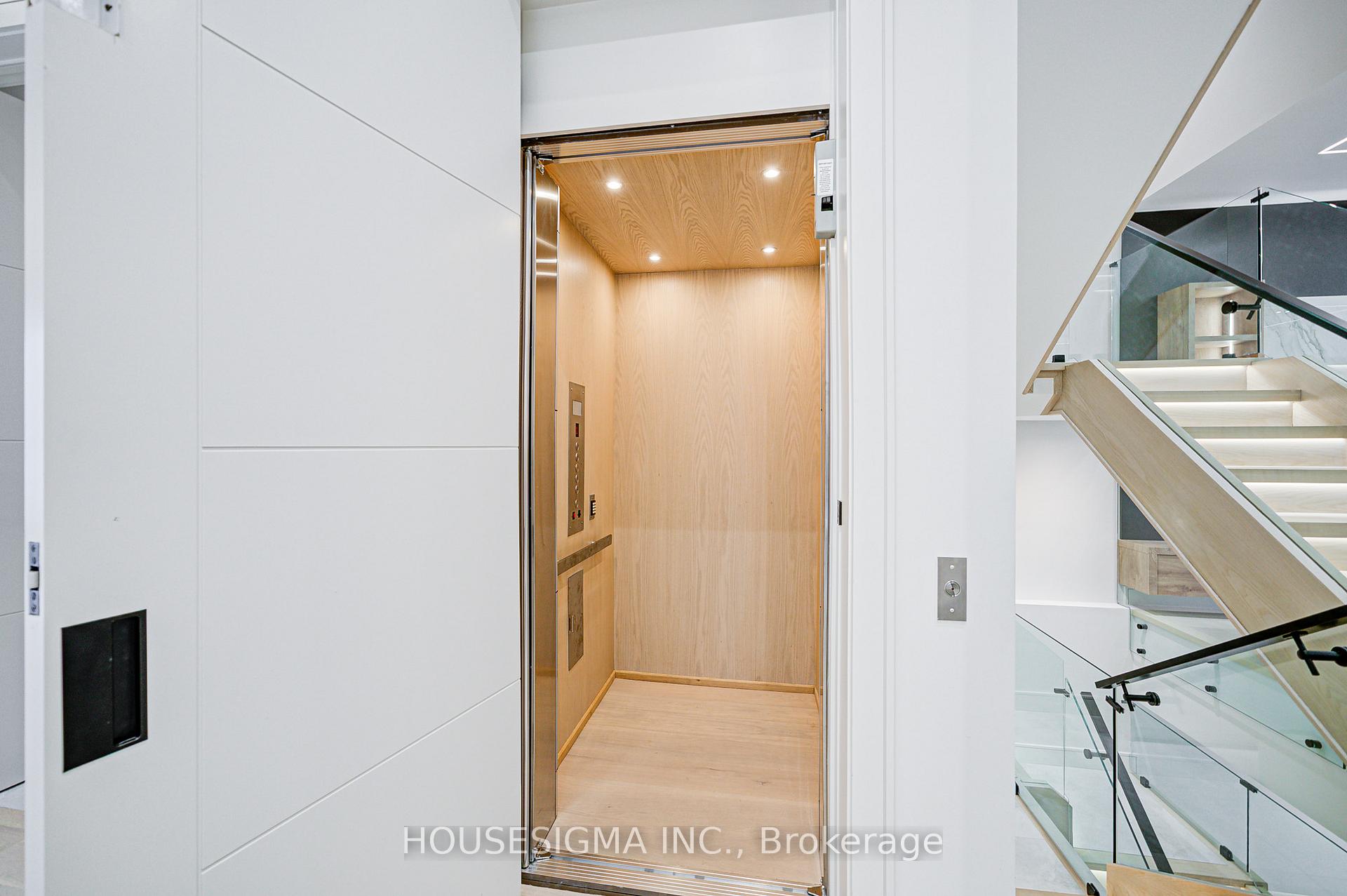 Photo 4 of 151 Dewbourne Avenue, Toronto, Humewood-Cedarvale — HOMEH