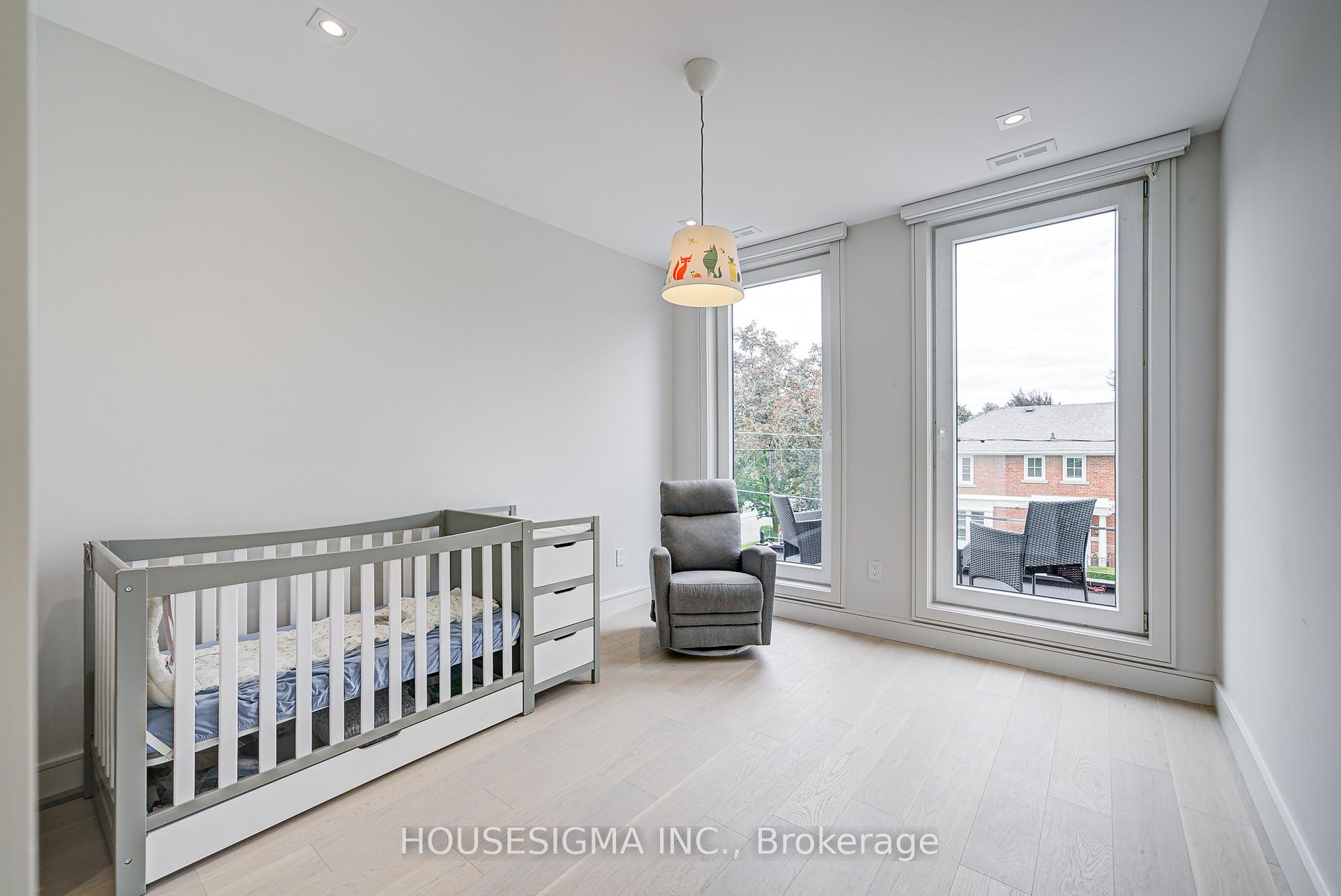 Photo 14 of 151 Dewbourne Avenue, Toronto, Humewood-Cedarvale — HOMEH