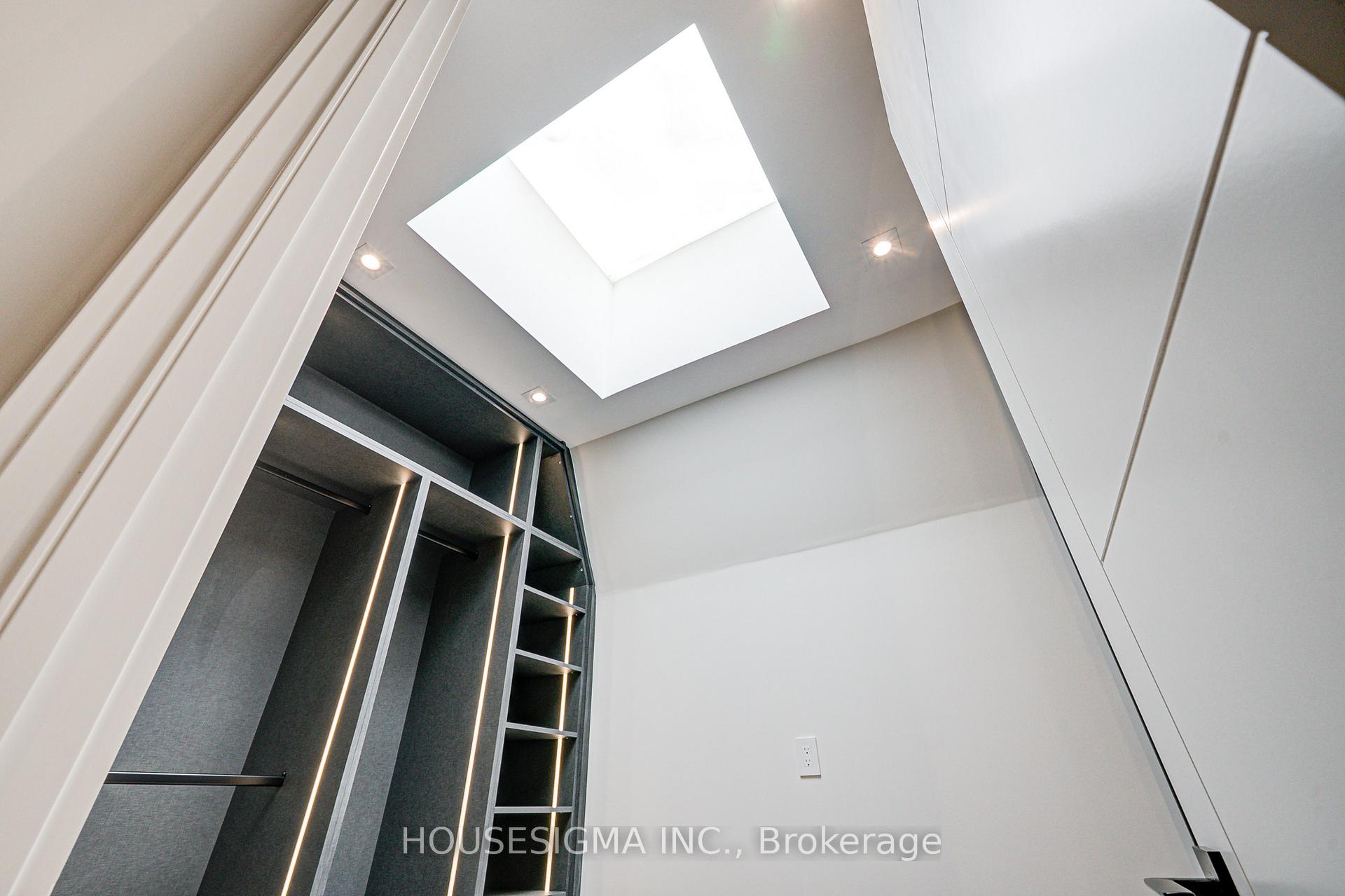 Photo 18 of 151 Dewbourne Avenue, Toronto, Humewood-Cedarvale — HOMEH